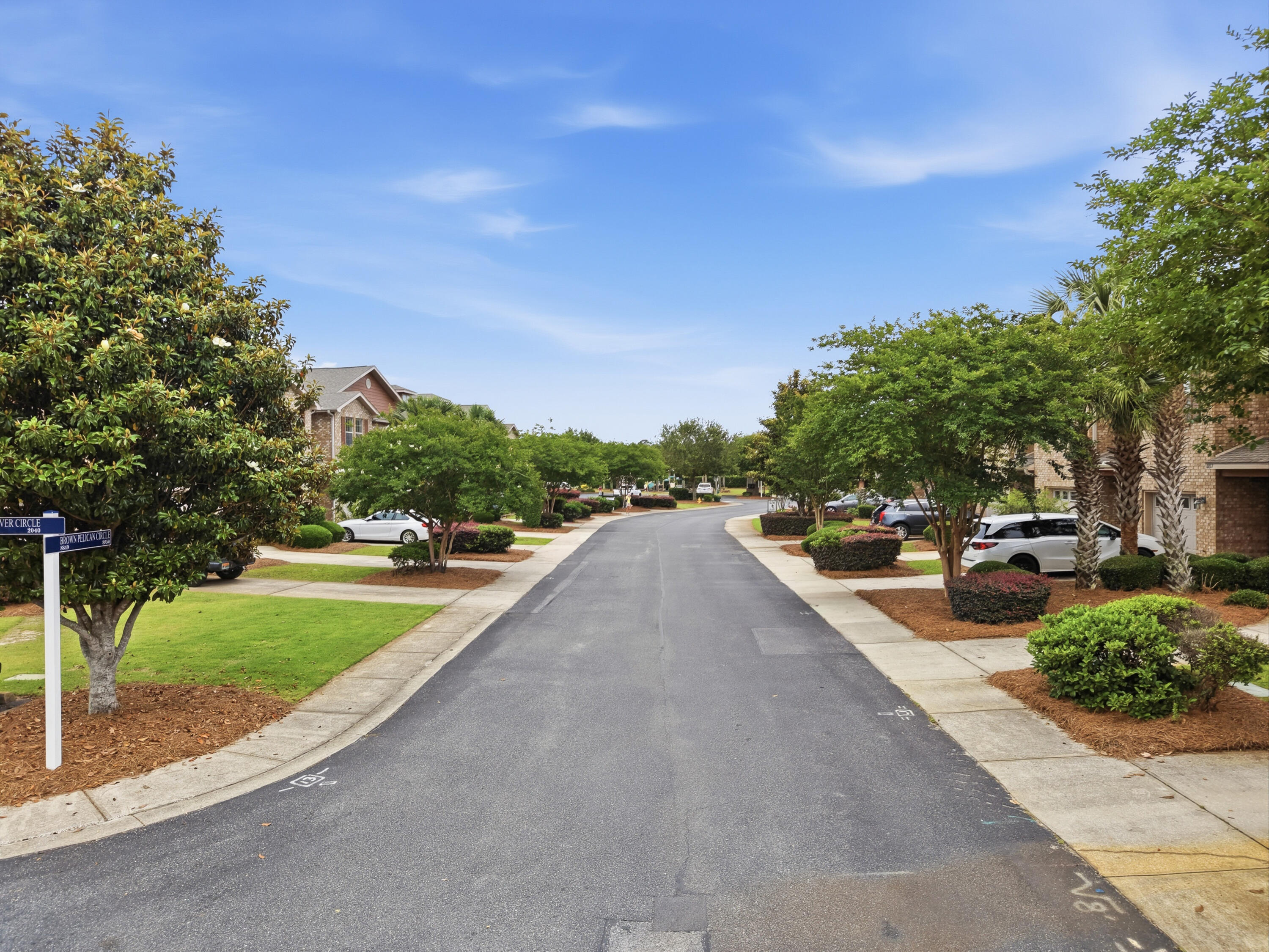 RESERVE POINTE TOWNHOMES - Residential