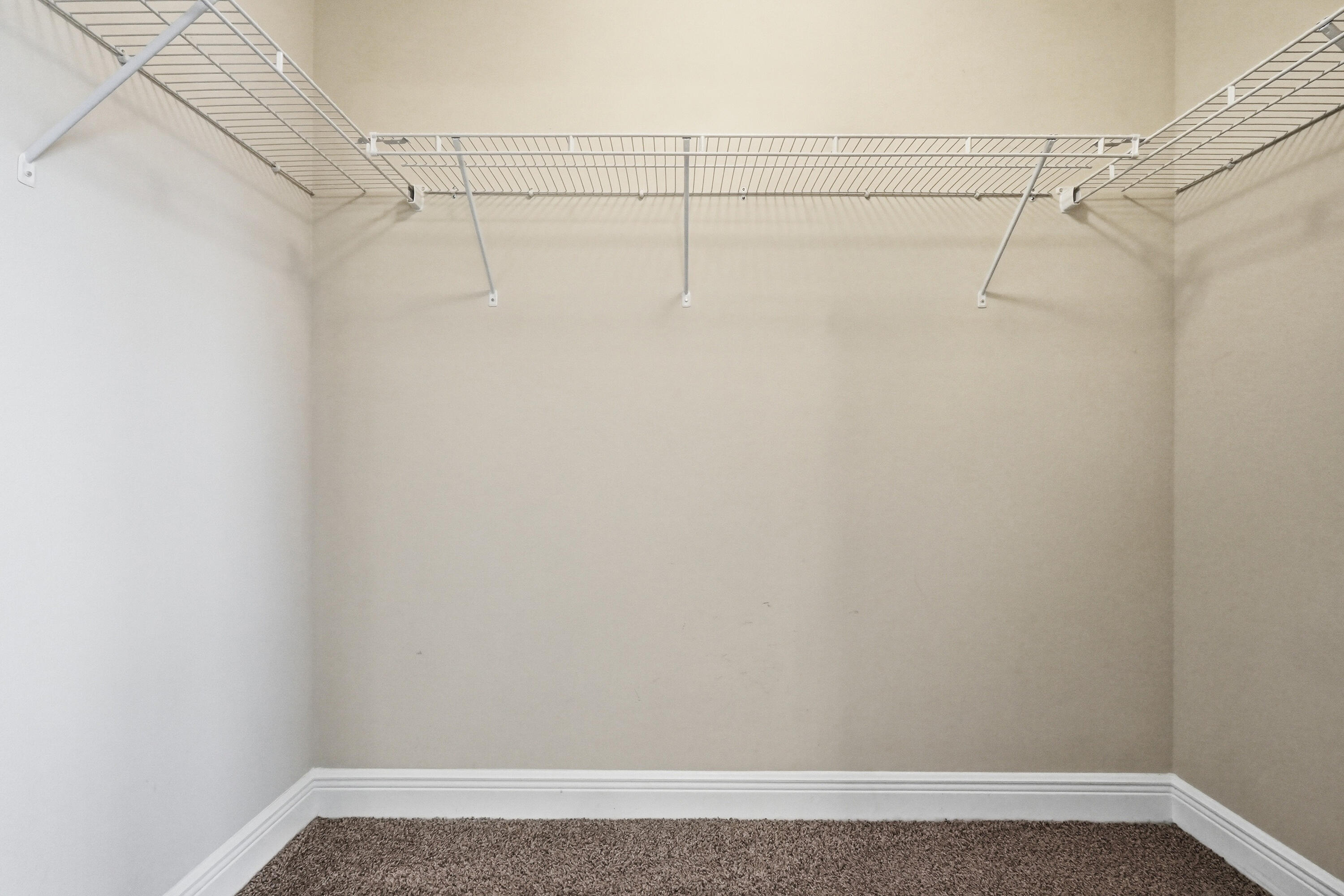 RESERVE POINTE TOWNHOMES - Residential