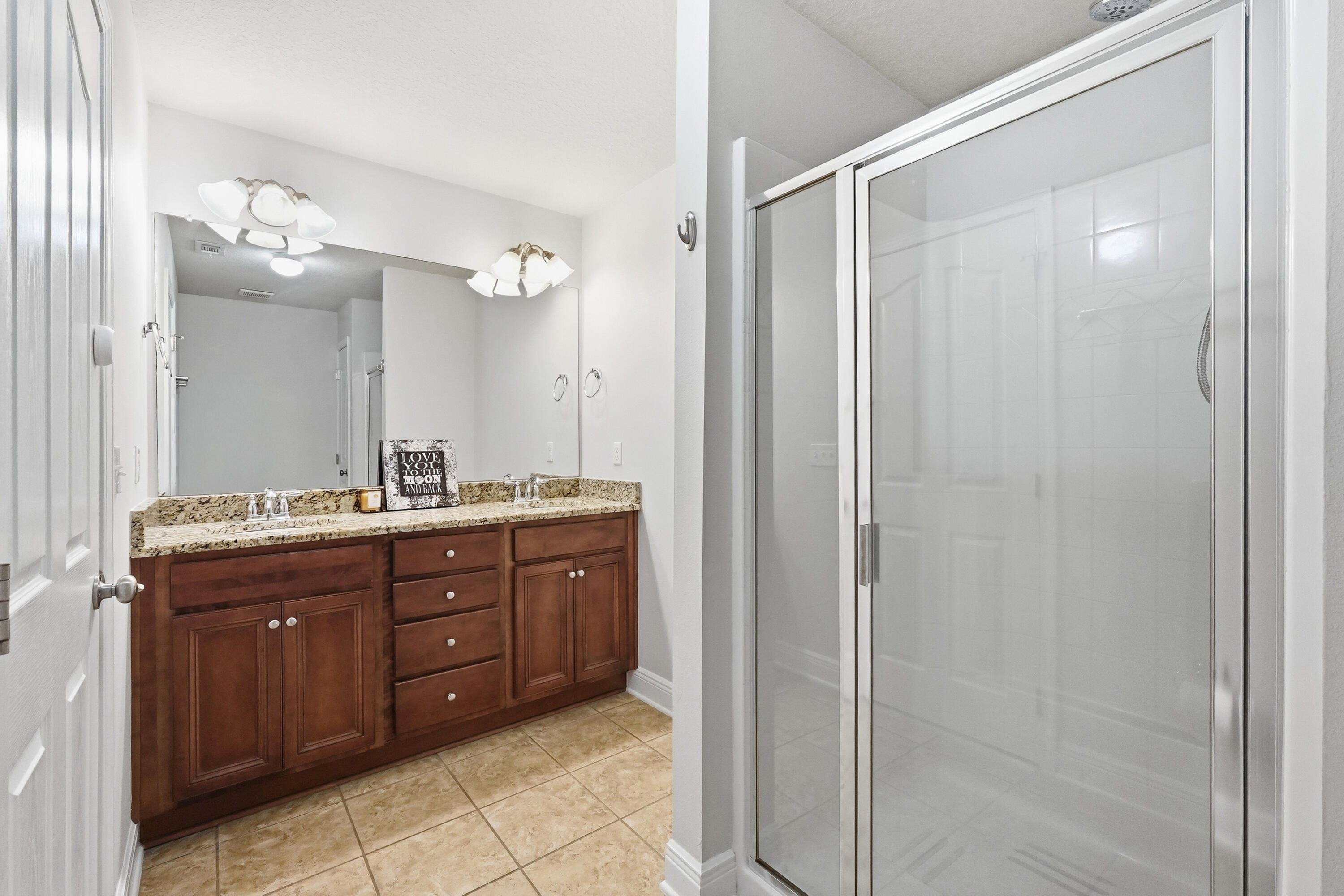 RESERVE POINTE TOWNHOMES - Residential