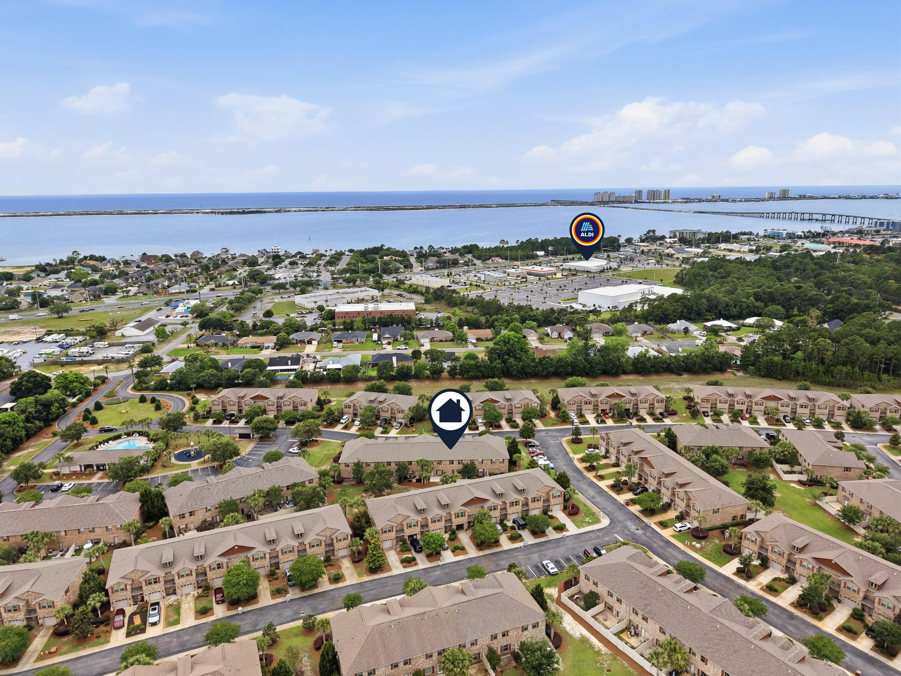 RESERVE POINTE TOWNHOMES - Residential