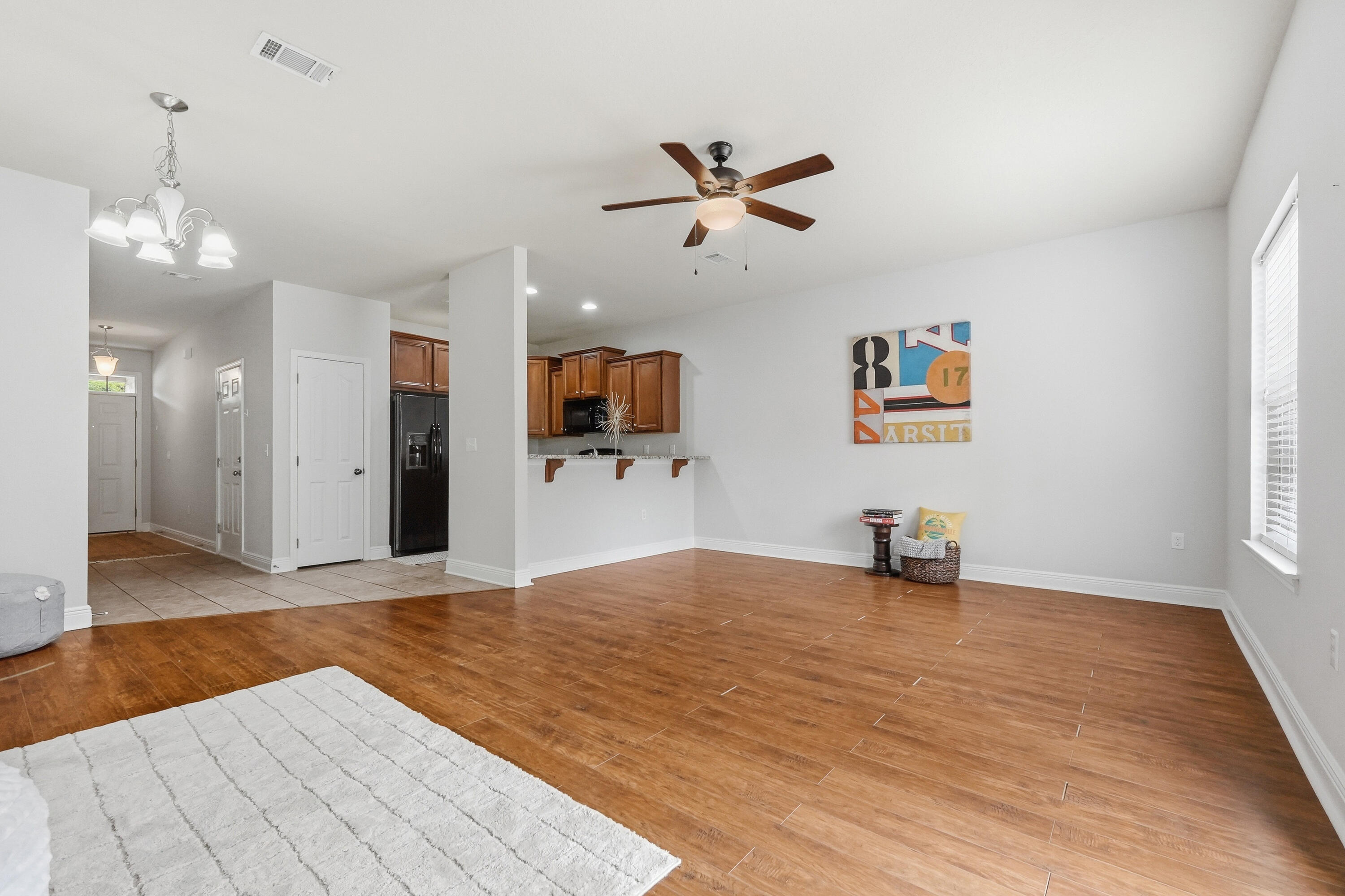 RESERVE POINTE TOWNHOMES - Residential