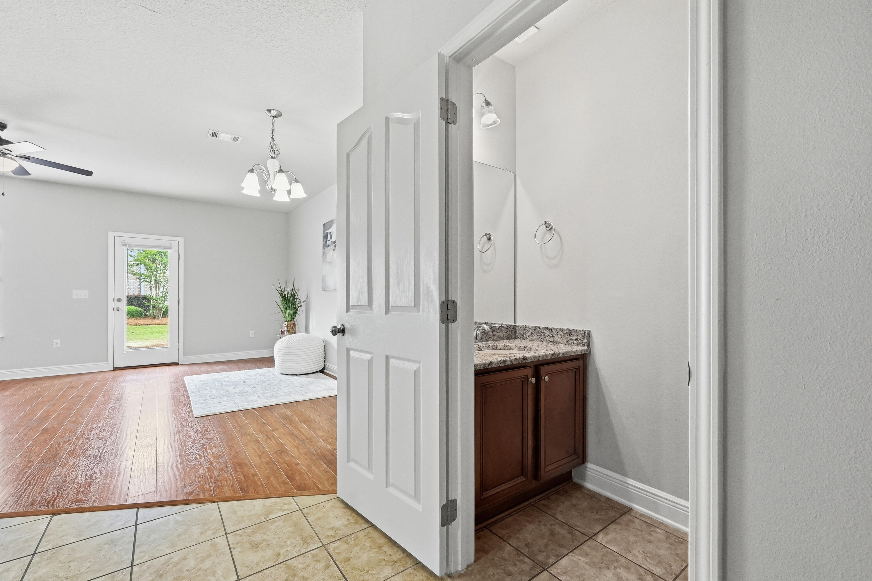 RESERVE POINTE TOWNHOMES - Residential