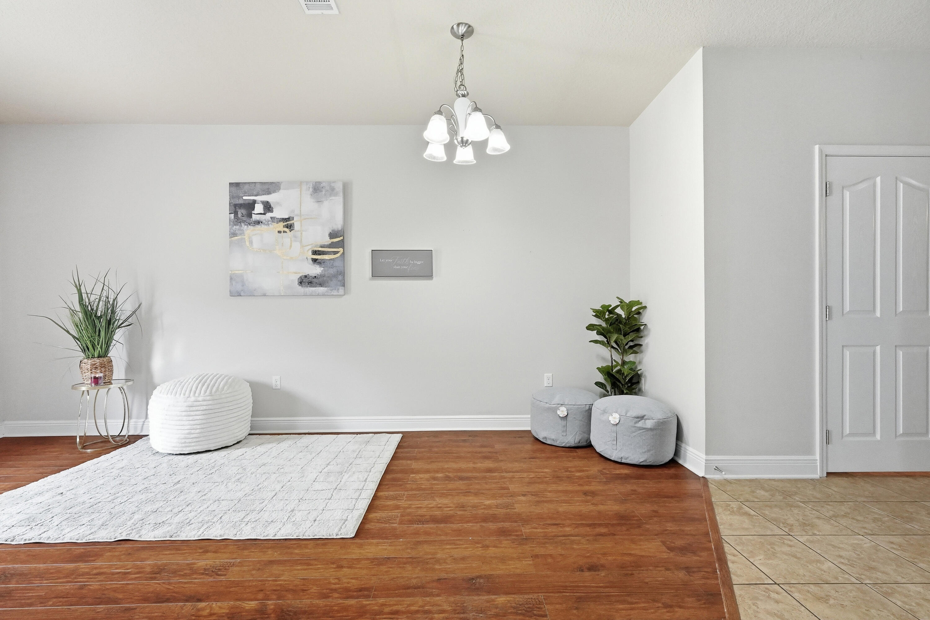 RESERVE POINTE TOWNHOMES - Residential