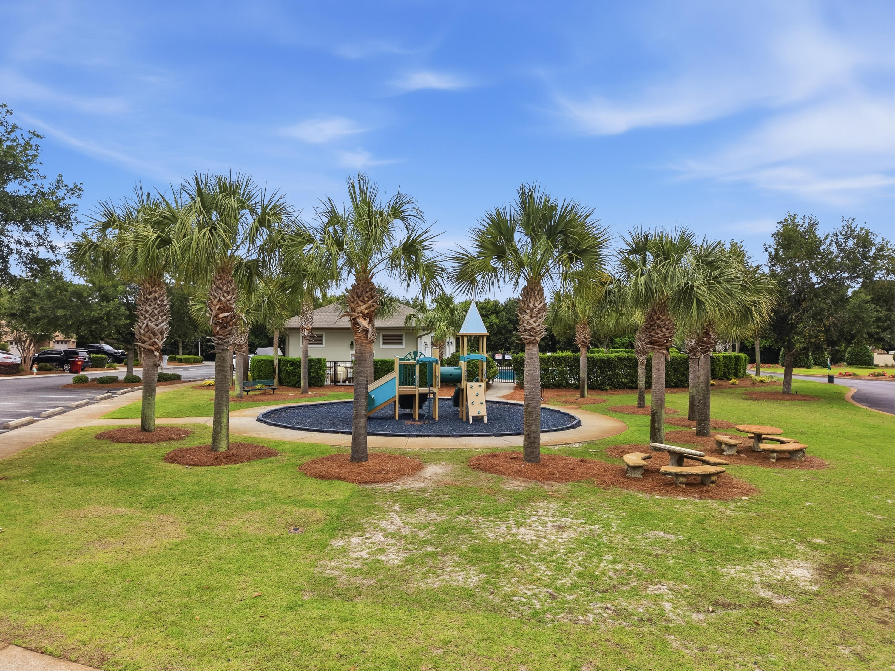 RESERVE POINTE TOWNHOMES - Residential