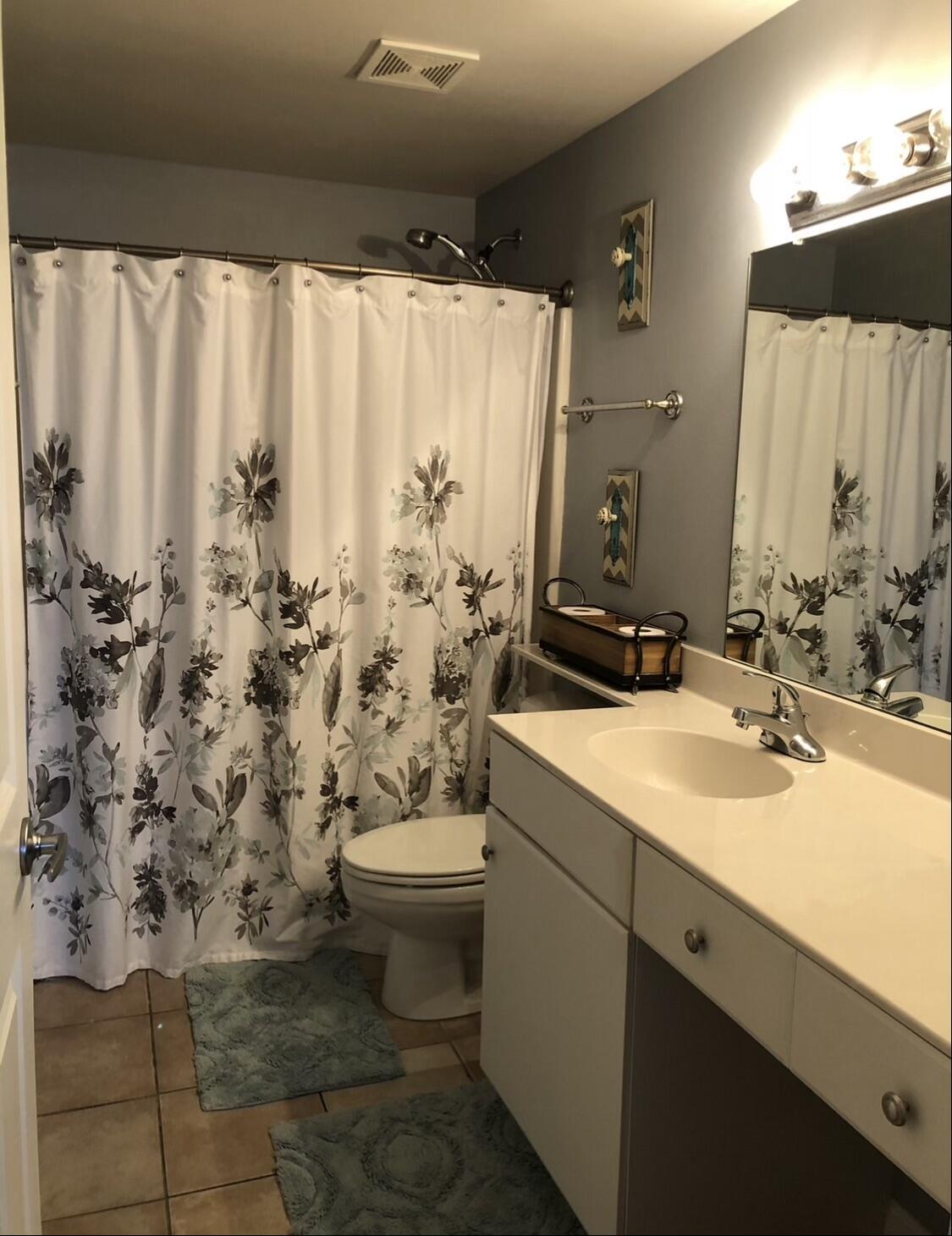 SHORES OF PANAMA - Residential