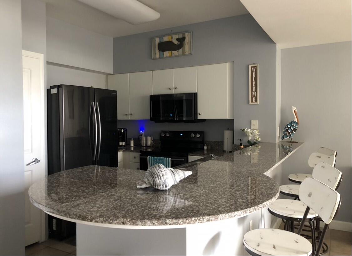 SHORES OF PANAMA - Residential