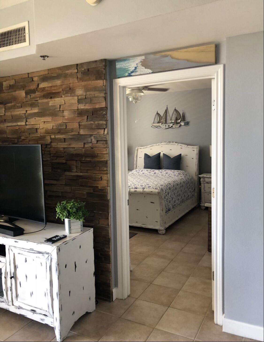 SHORES OF PANAMA - Residential