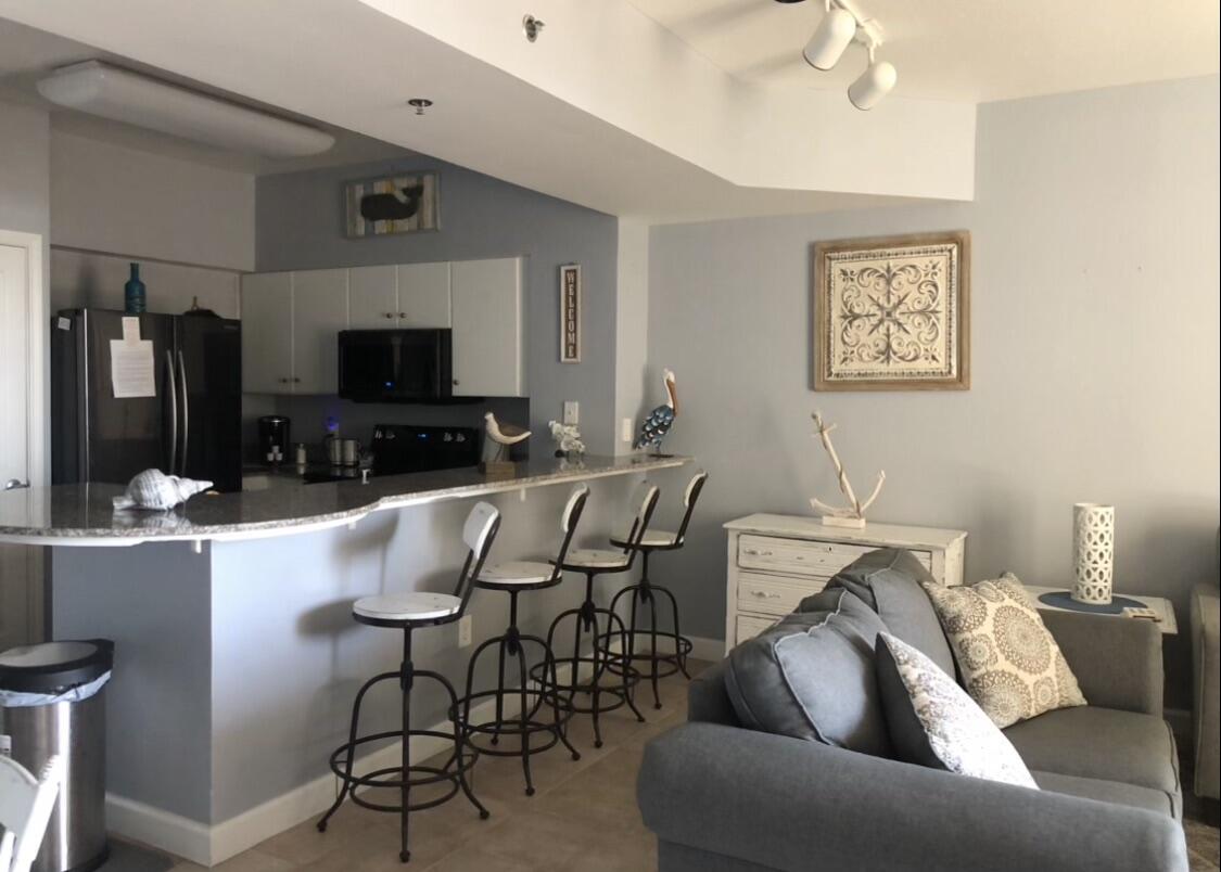 SHORES OF PANAMA - Residential