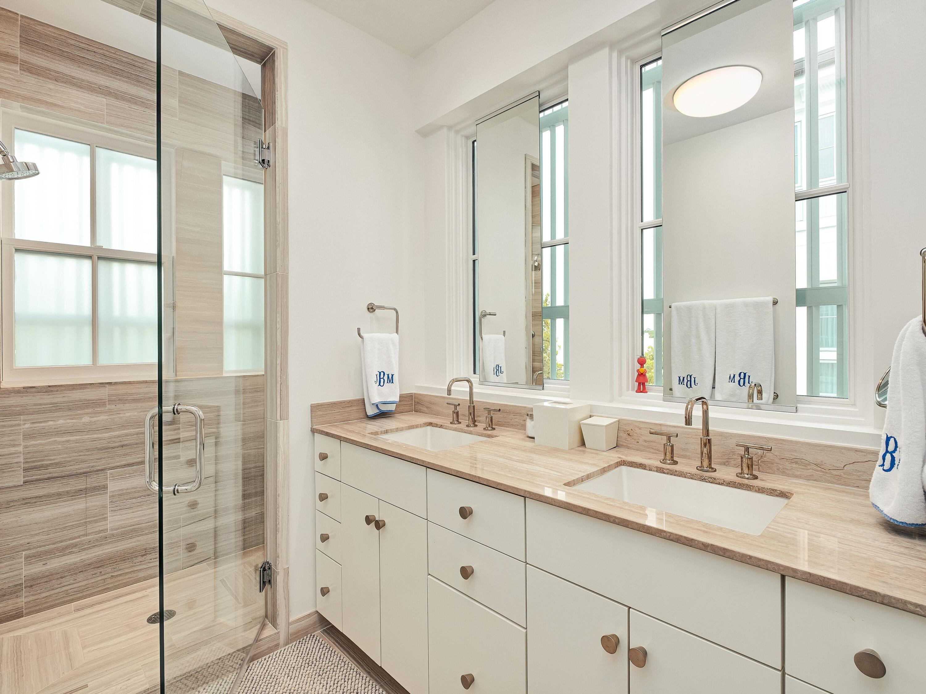 ALYS BEACH - Residential