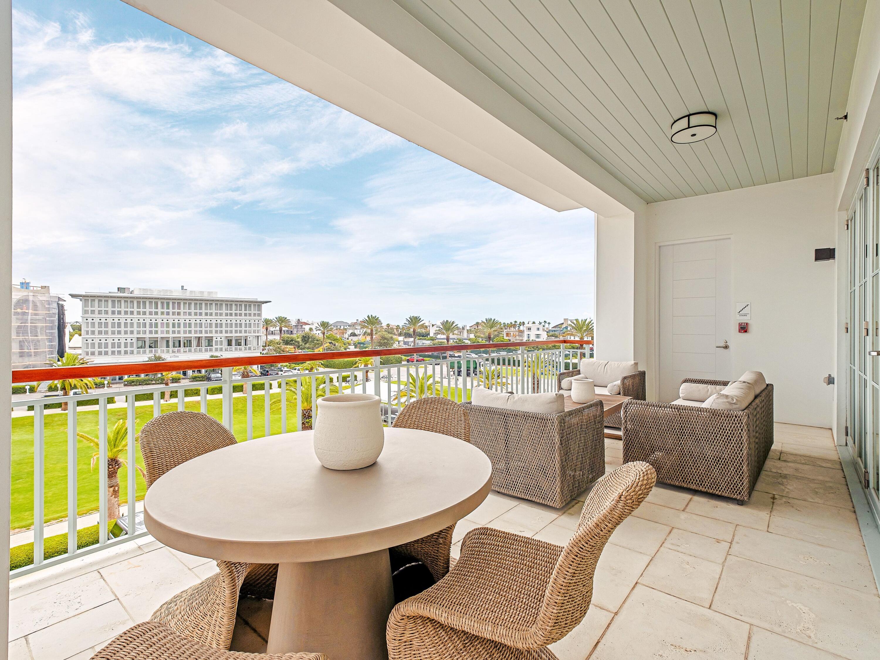 ALYS BEACH - Residential