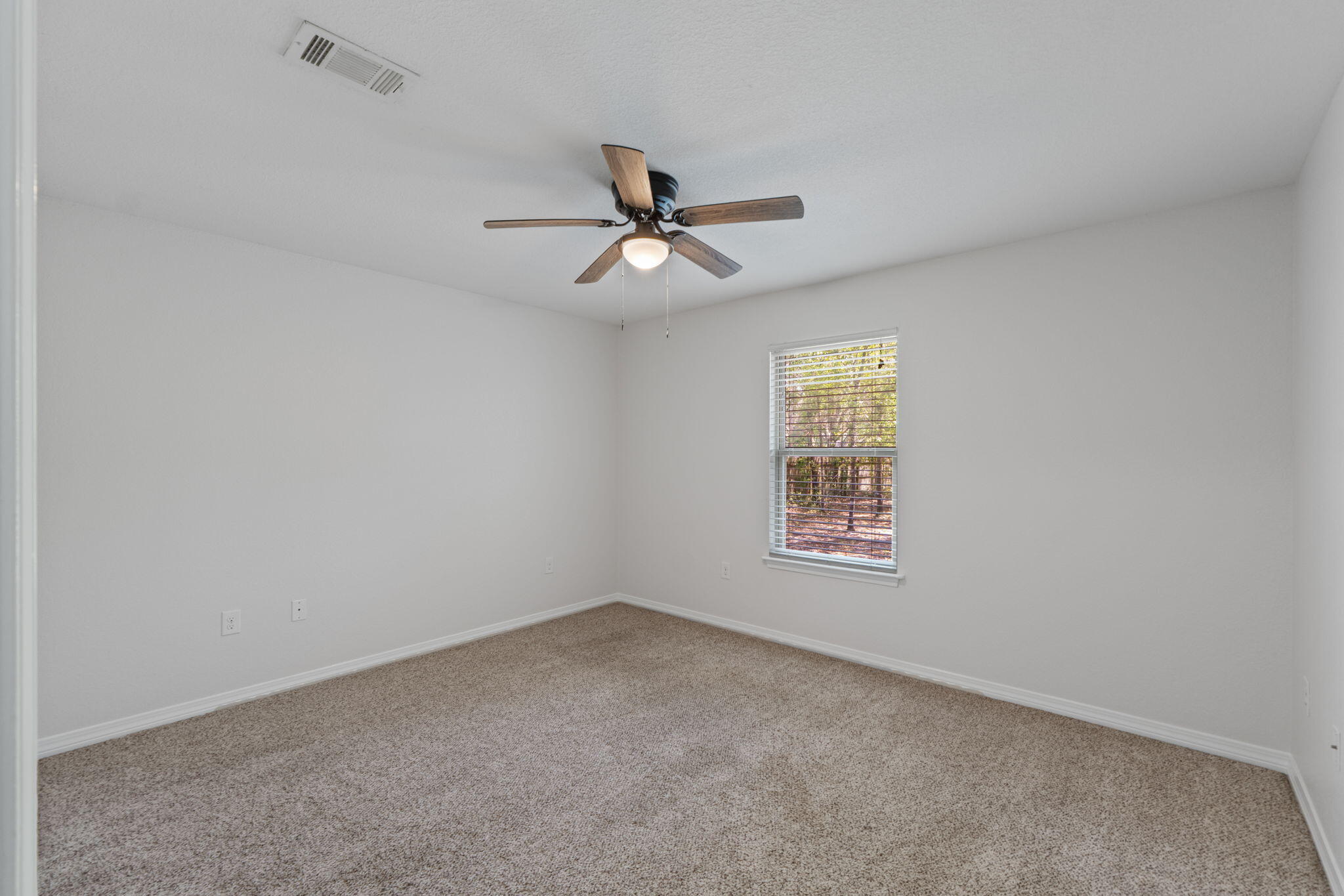 NAVARRE S/D 2ND ADDN - Residential