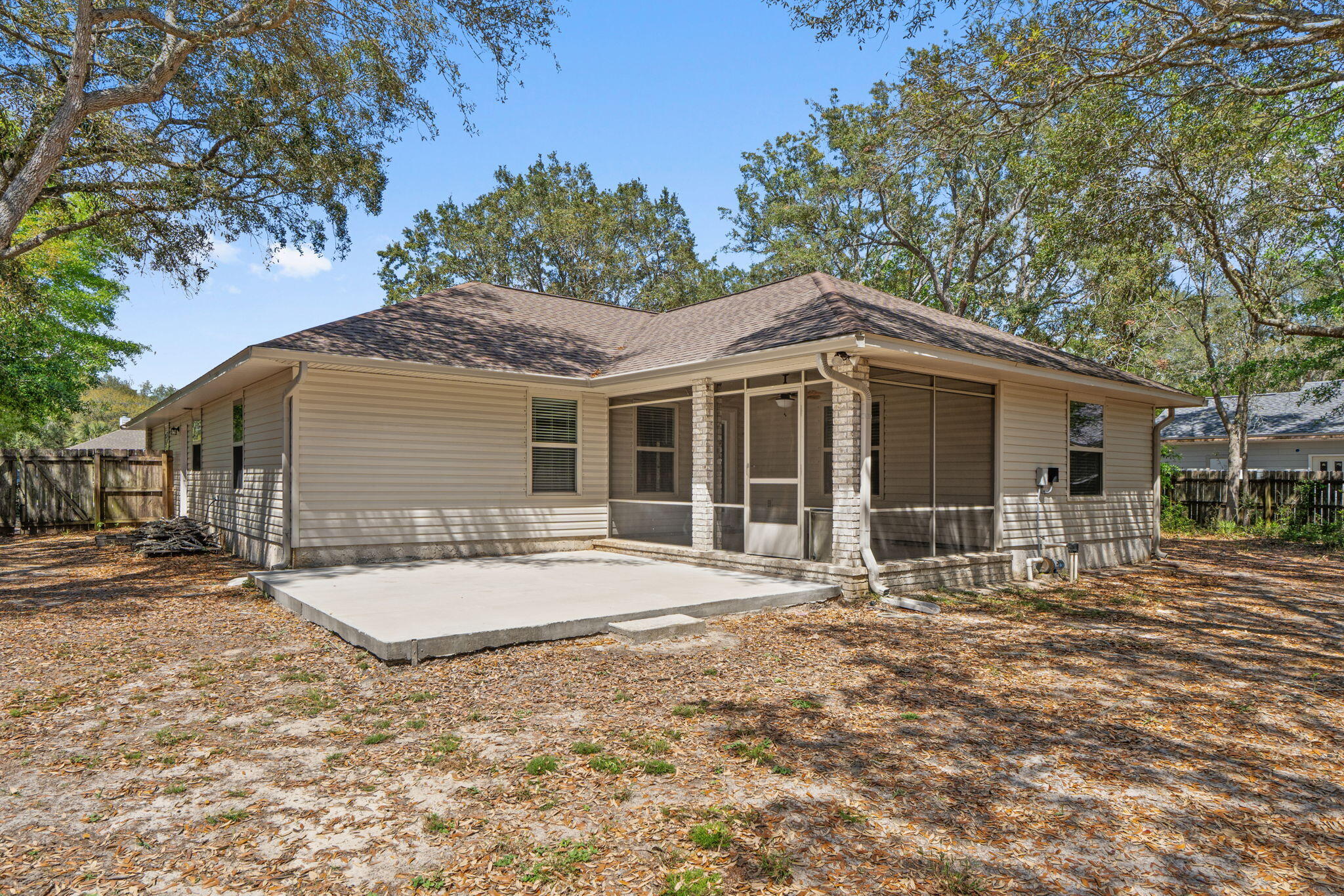 NAVARRE S/D 2ND ADDN - Residential