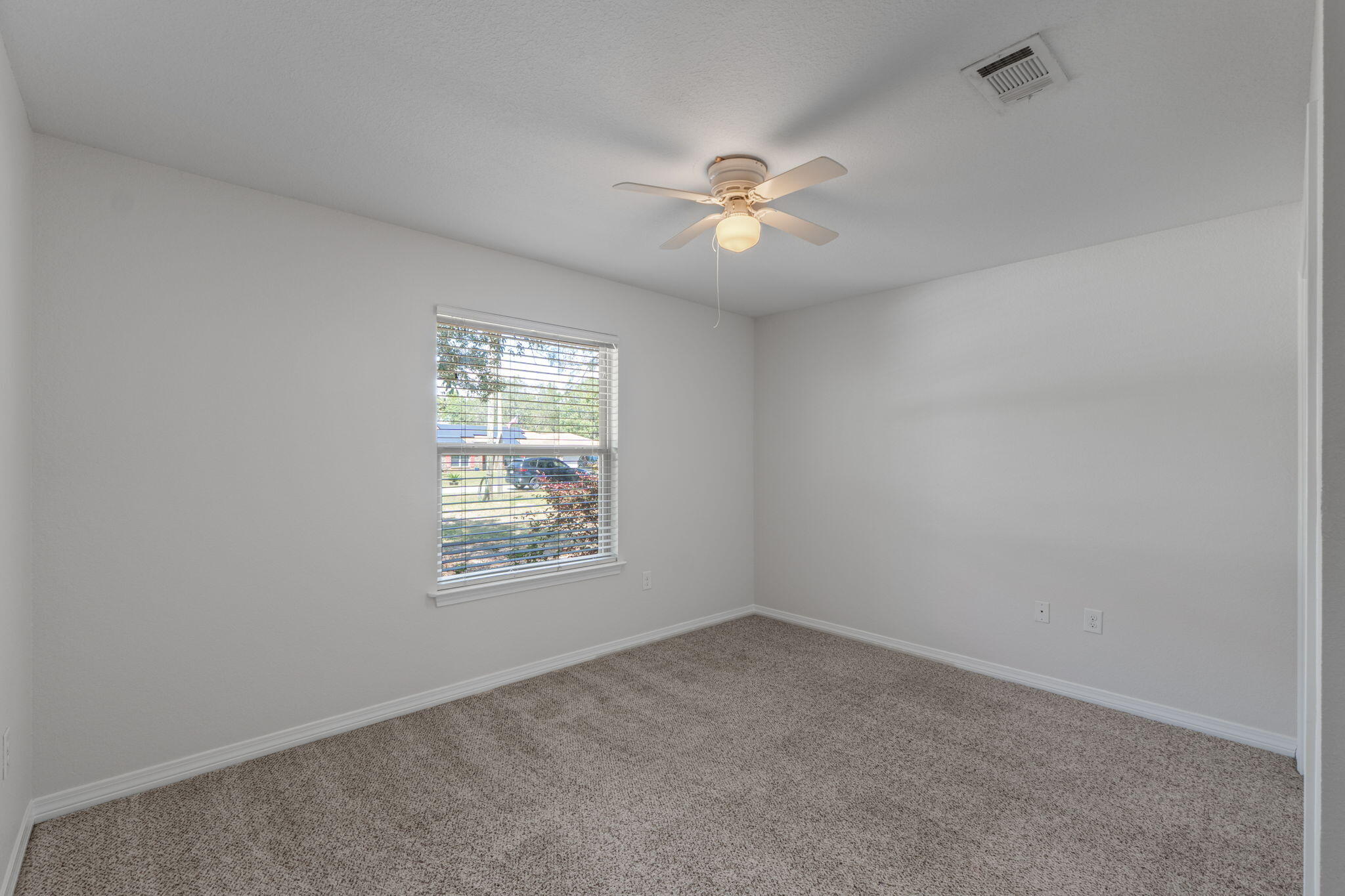 NAVARRE S/D 2ND ADDN - Residential