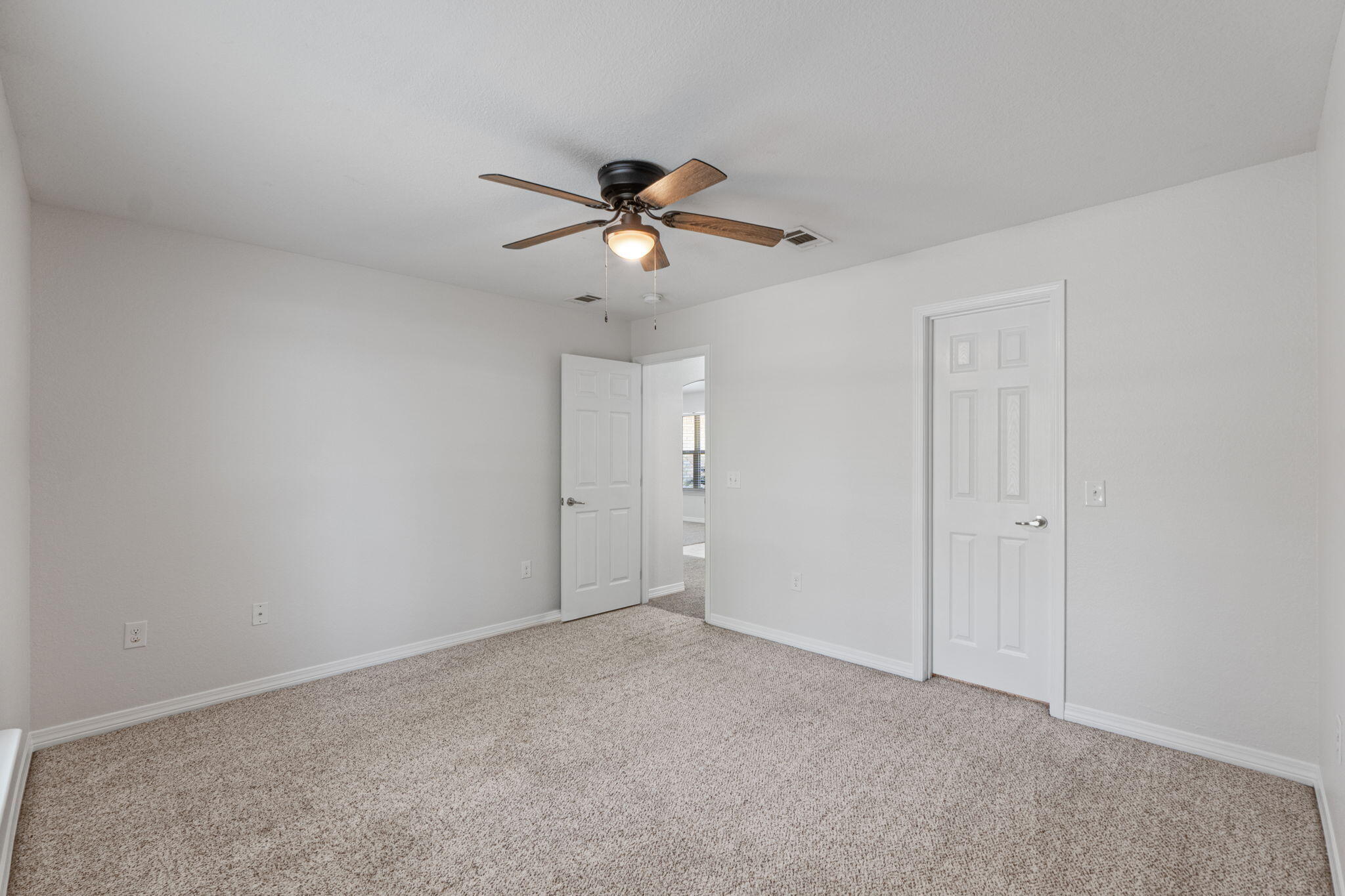 NAVARRE S/D 2ND ADDN - Residential