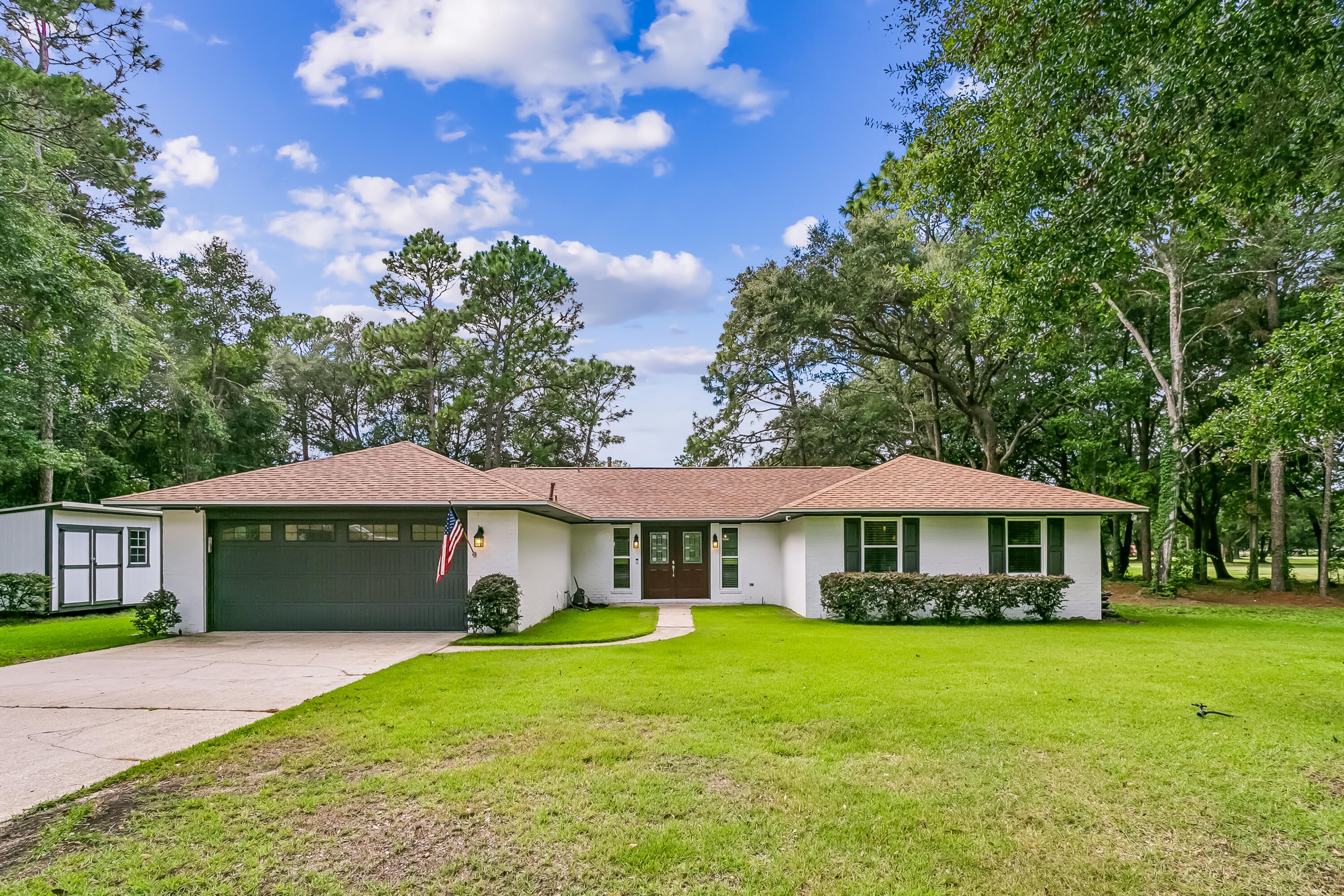 1101 Forest Road