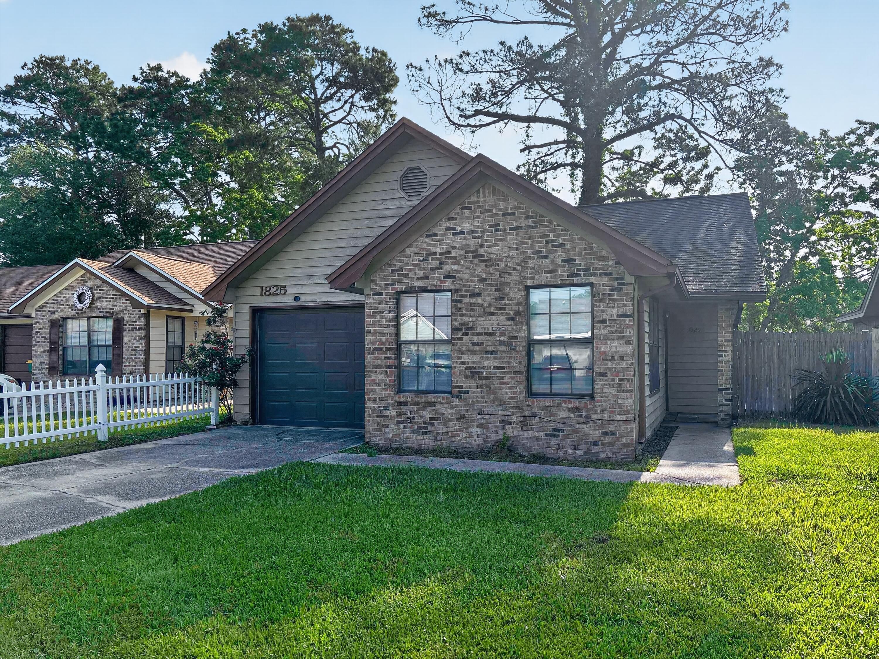 HIDDEN TRAILS PH 1 - Residential Lease