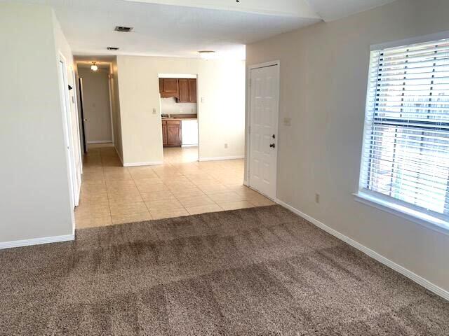 HIDDEN TRAILS PH 1 - Residential Lease