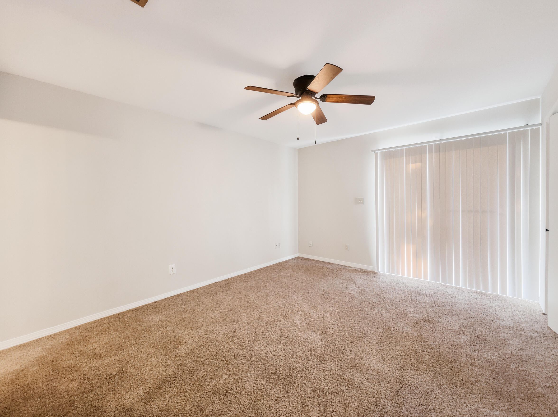 HIDDEN TRAILS PH 1 - Residential Lease