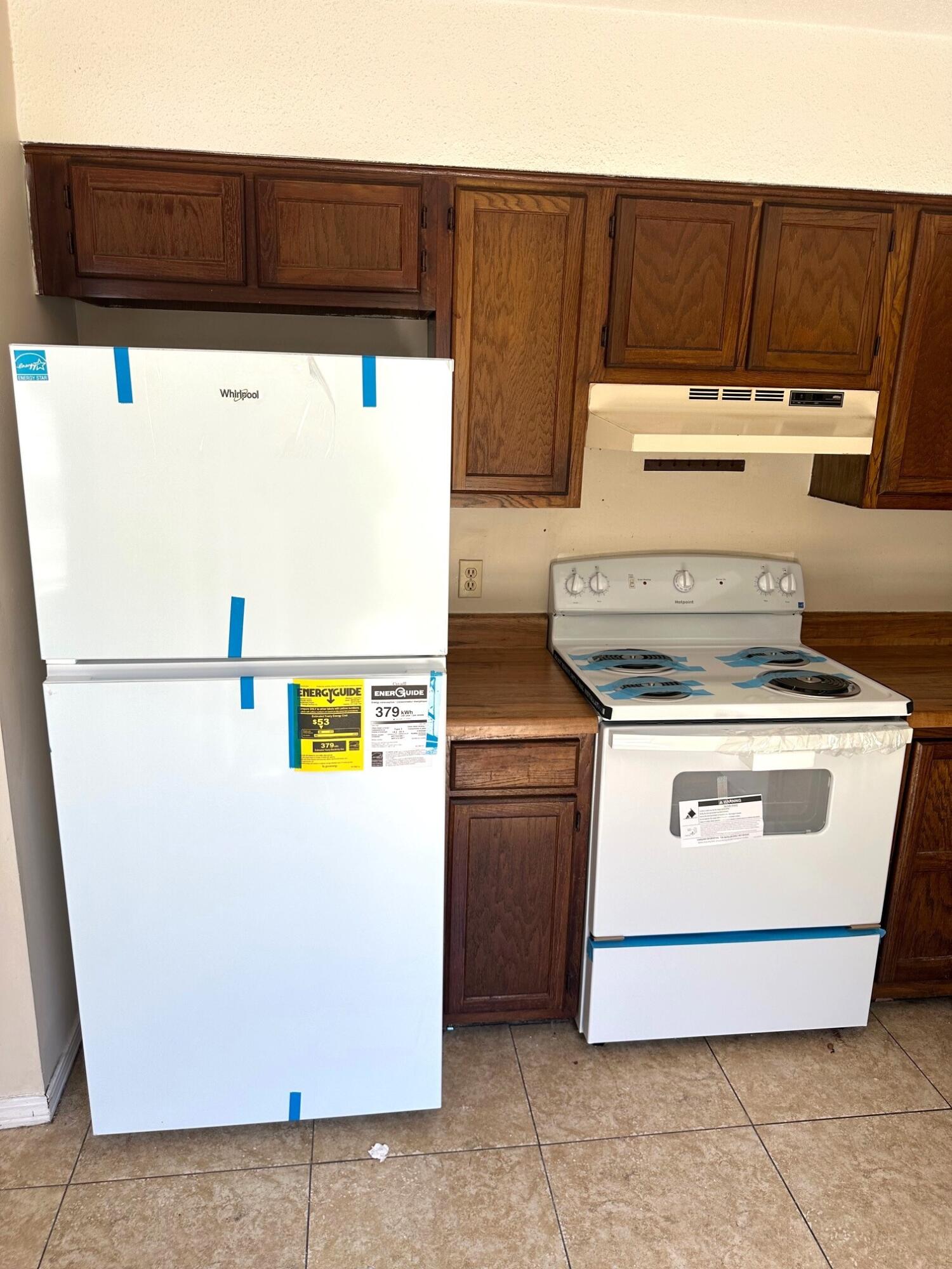 HIDDEN TRAILS PH 1 - Residential Lease