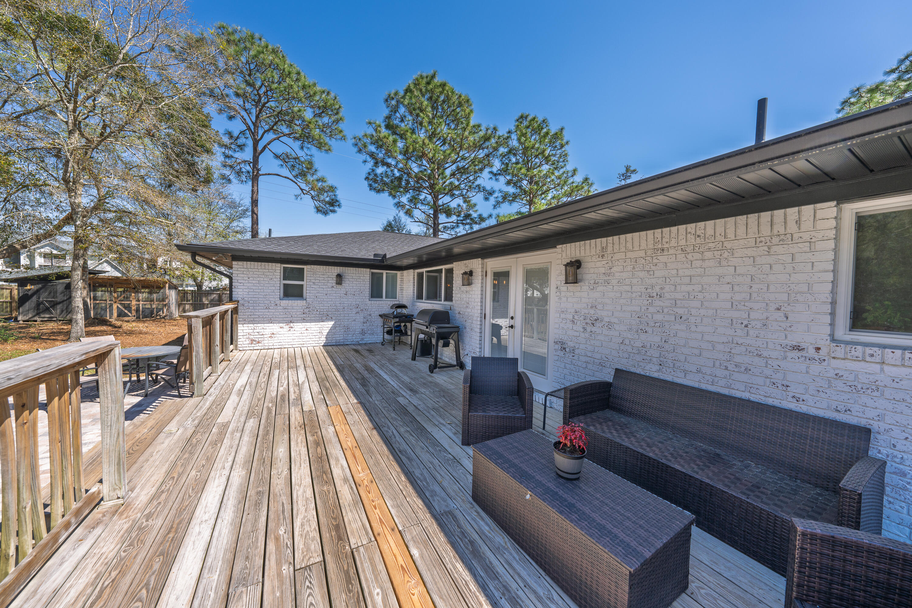 FOREST HEIGHTS - Residential