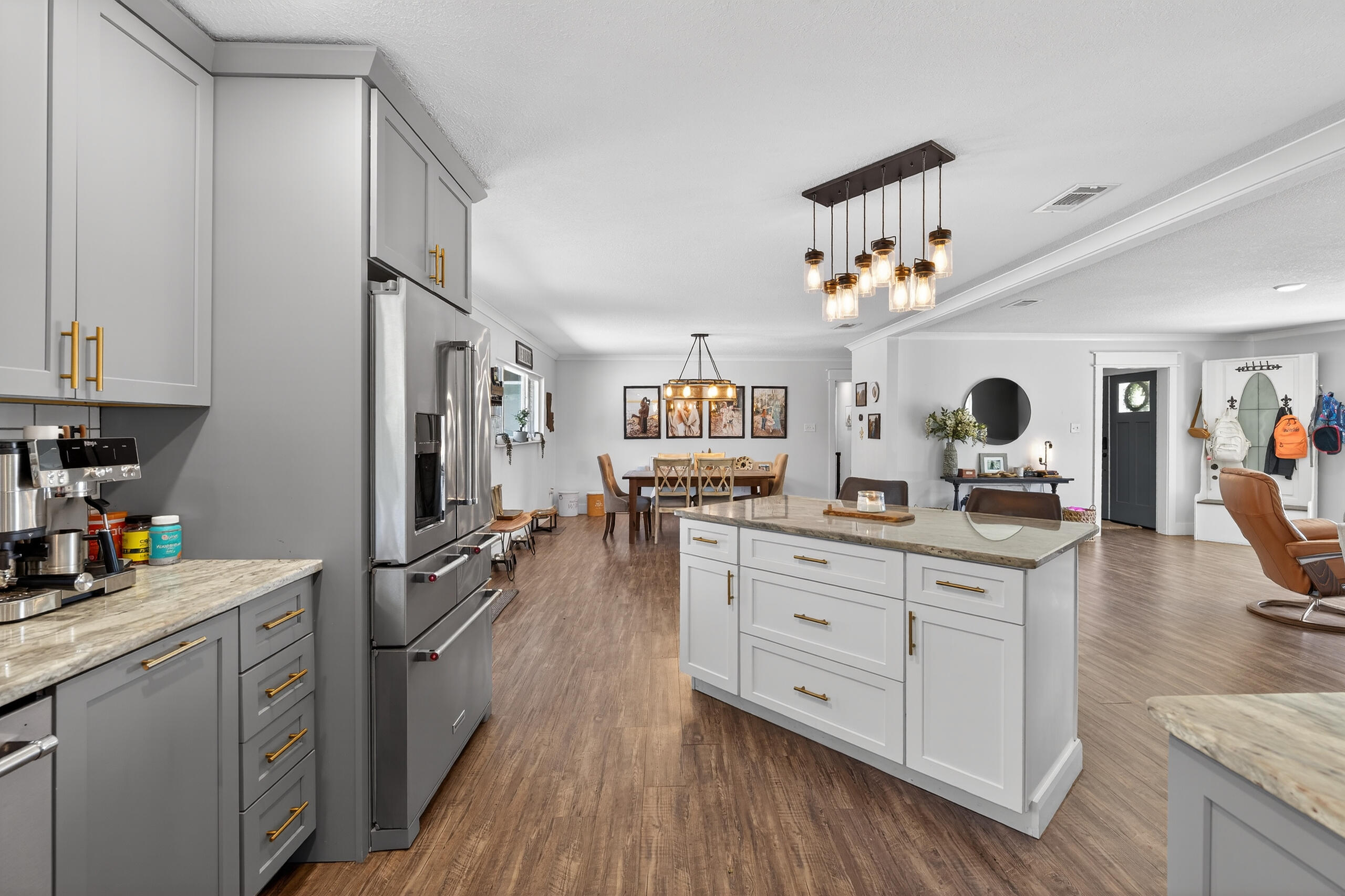 FOREST HEIGHTS - Residential