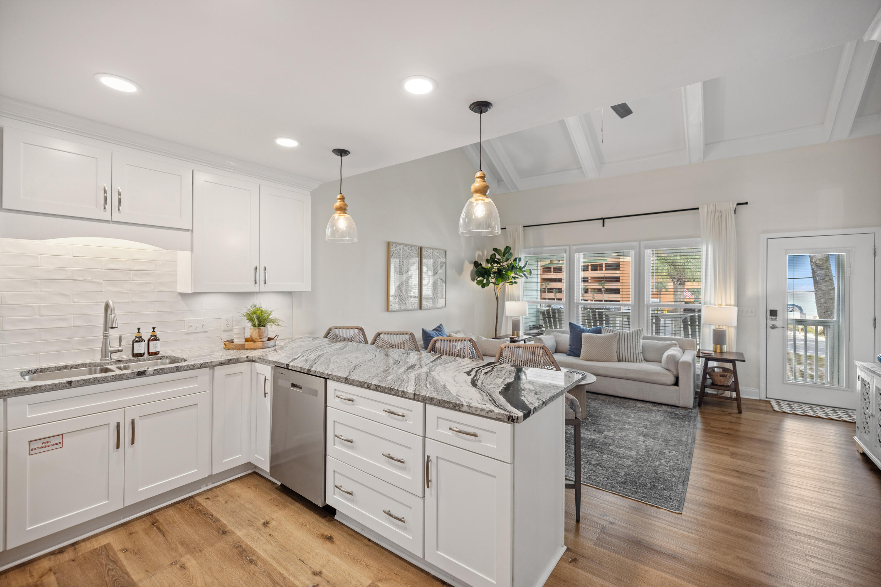 SOUTHWIND 1 CONDO - Residential