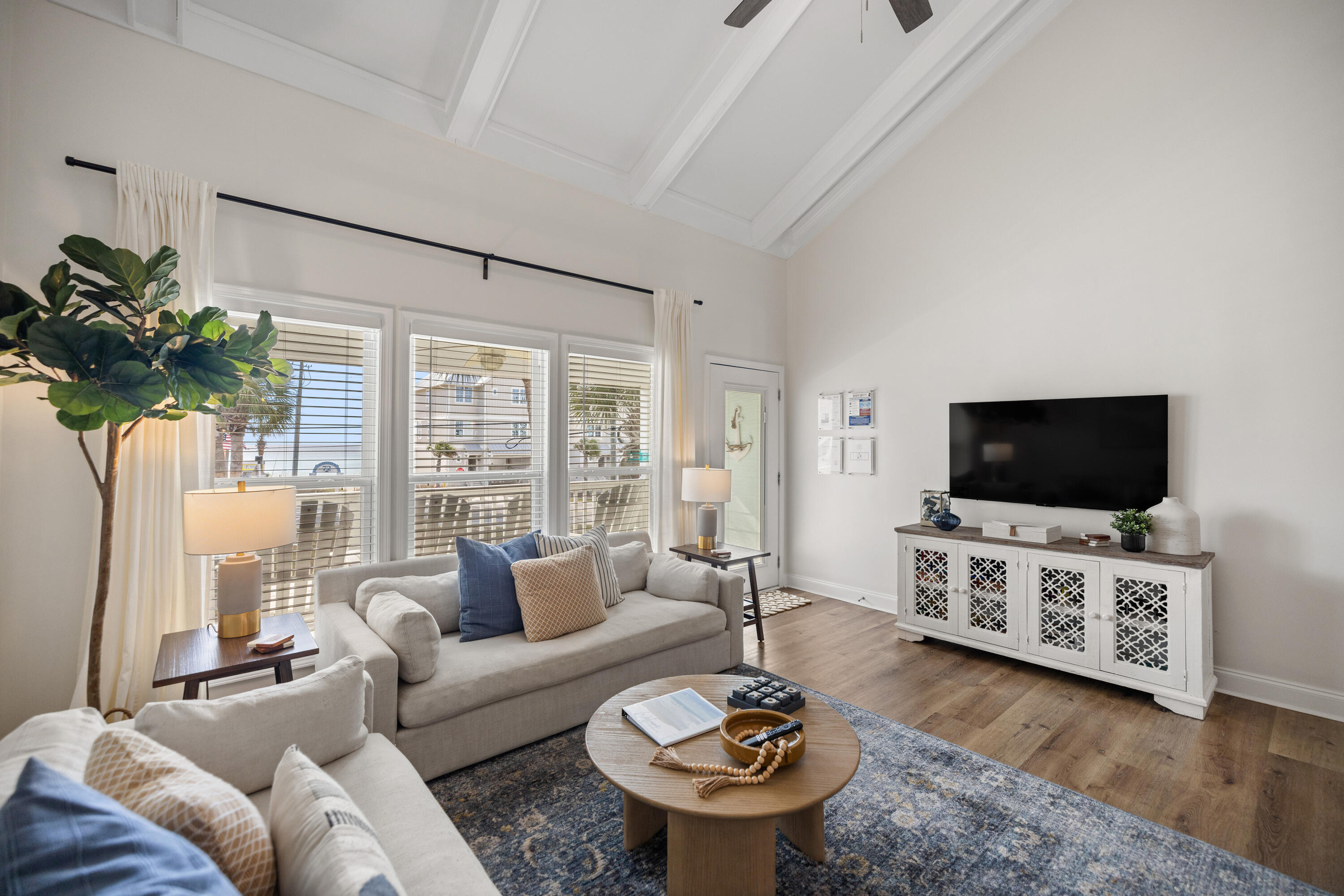 SOUTHWIND 1 CONDO - Residential