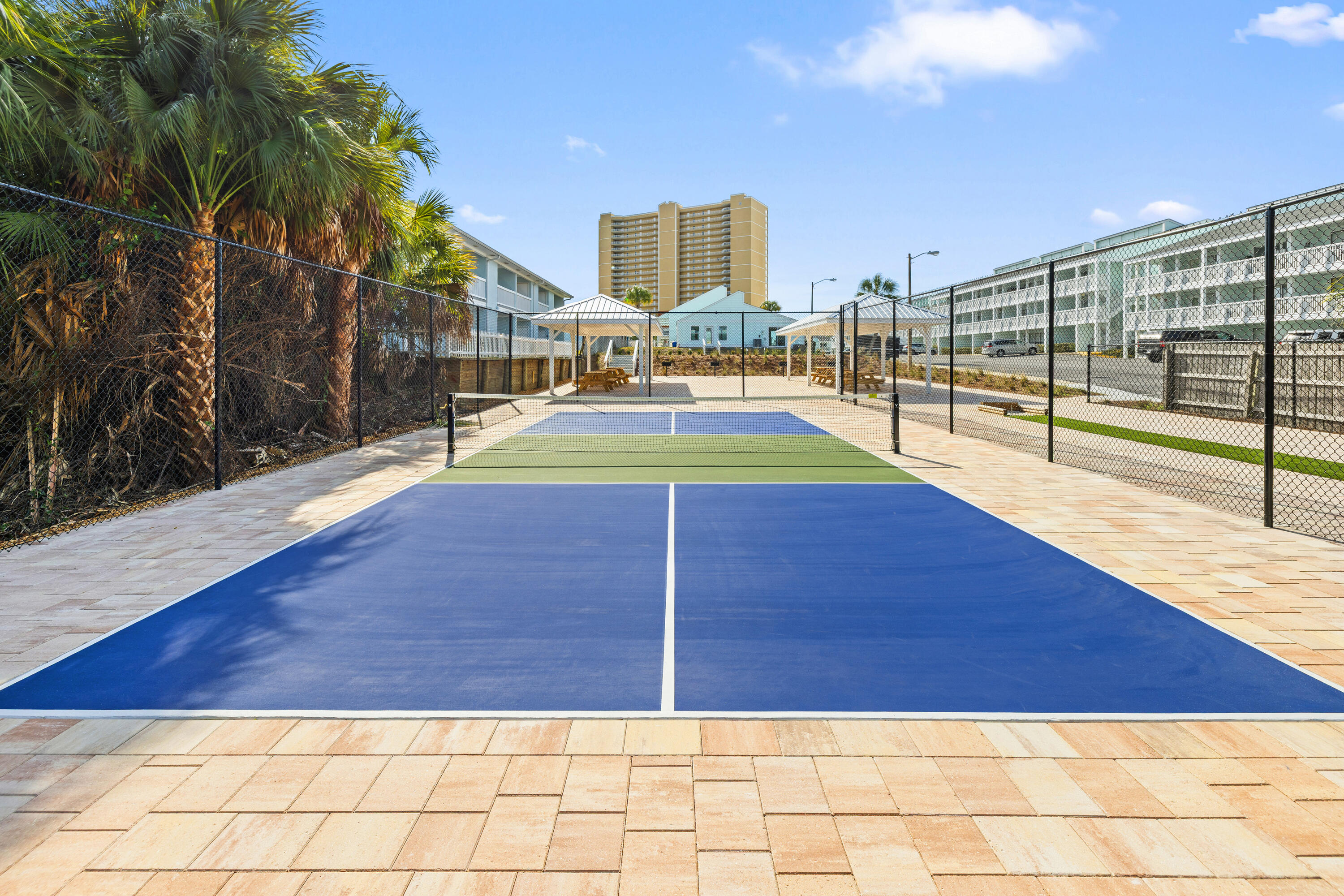 SOUTHWIND 1 CONDO - Residential