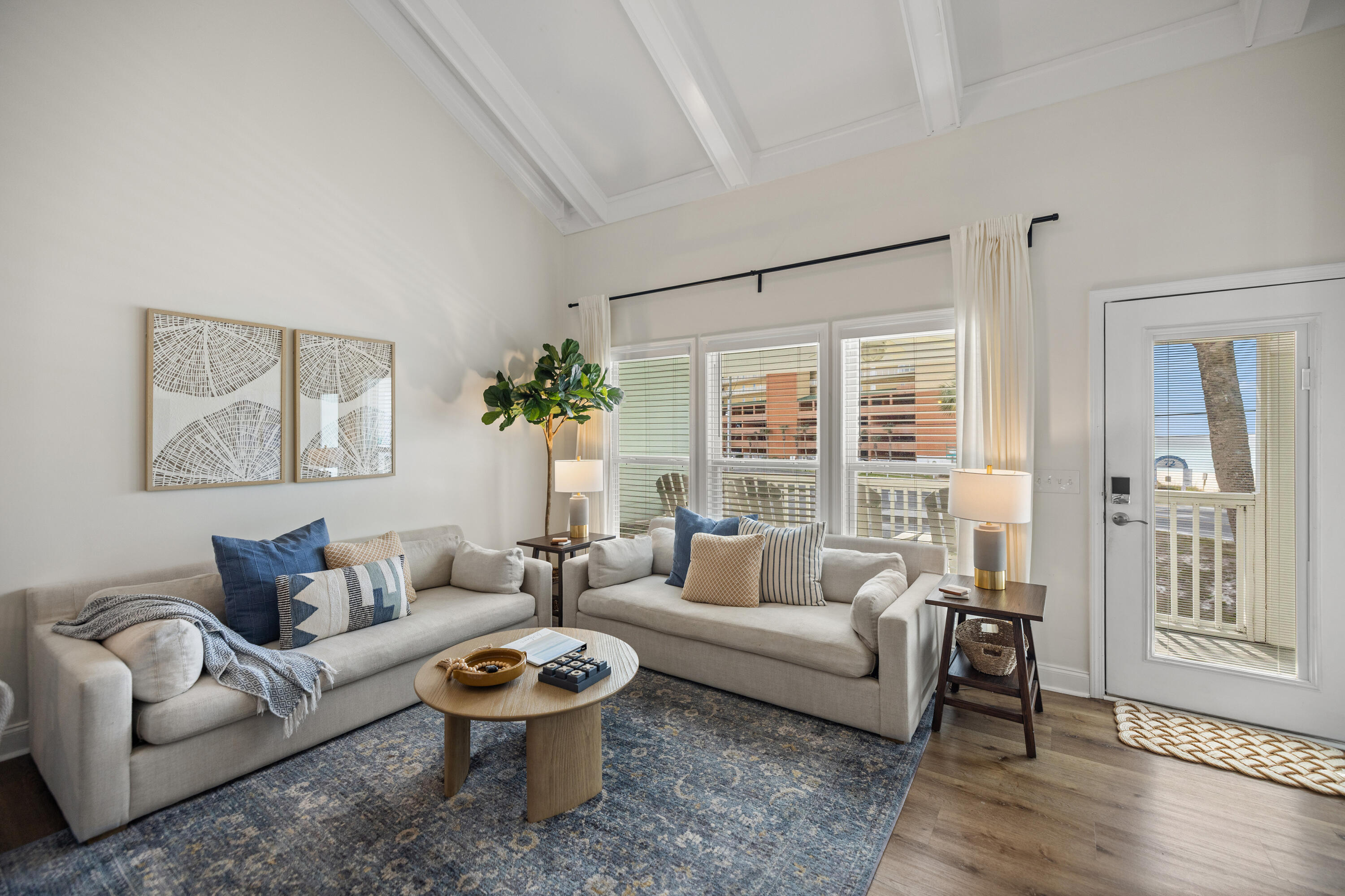 SOUTHWIND 1 CONDO - Residential