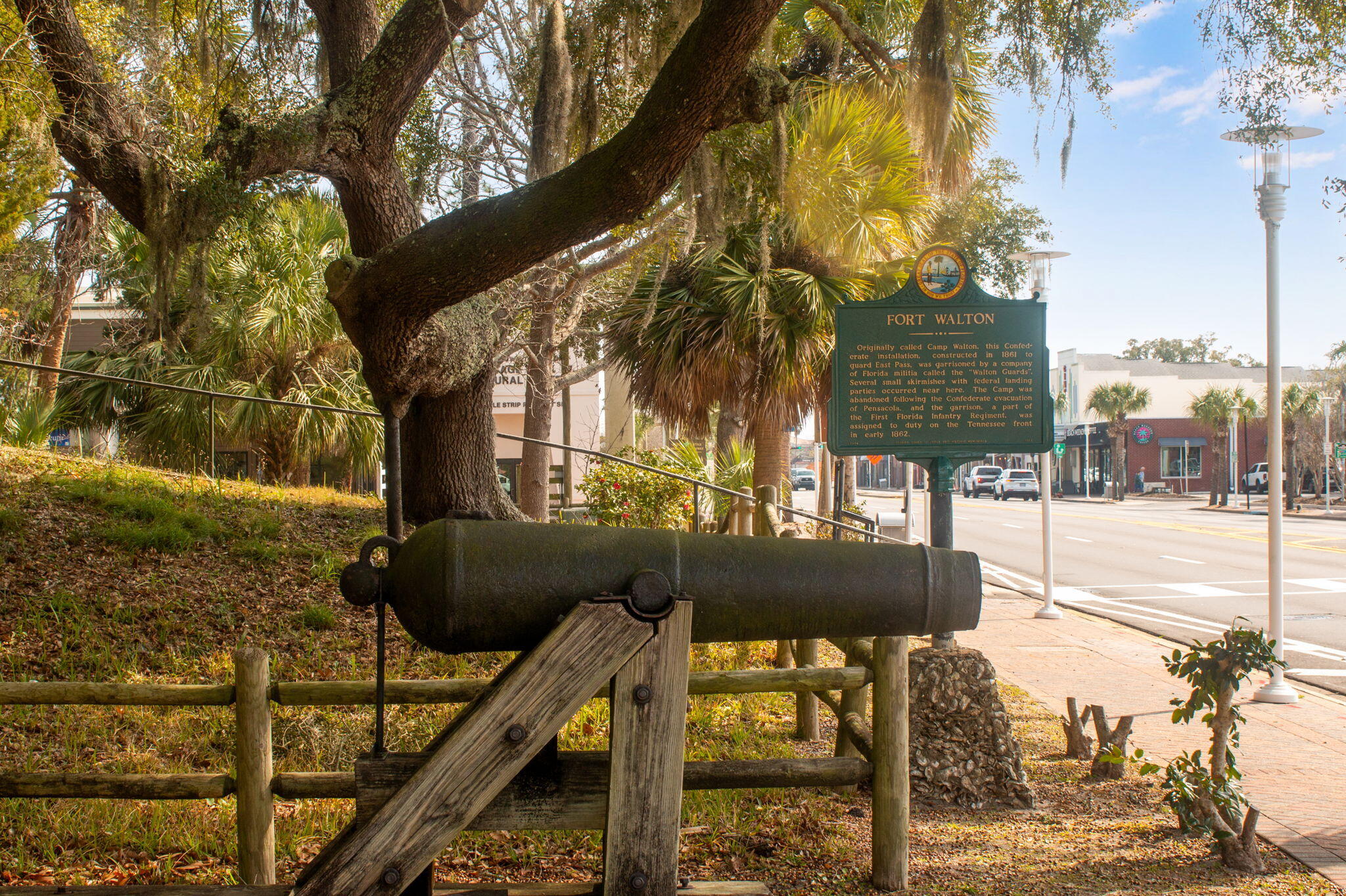 INDIANOLA ON THE WATER - Residential