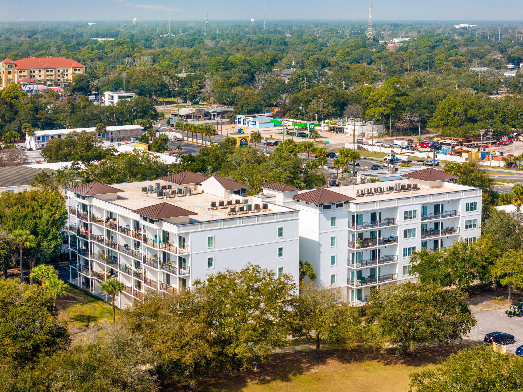 INDIANOLA ON THE WATER - Residential