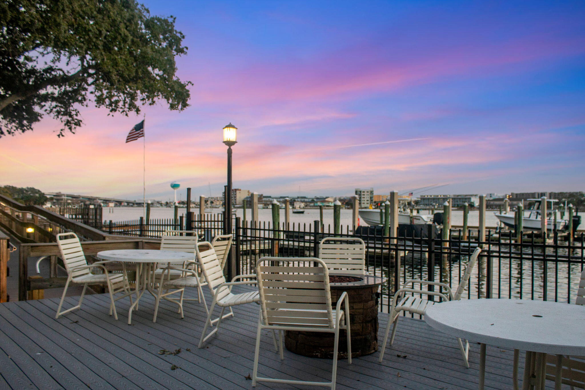 INDIANOLA ON THE WATER - Residential