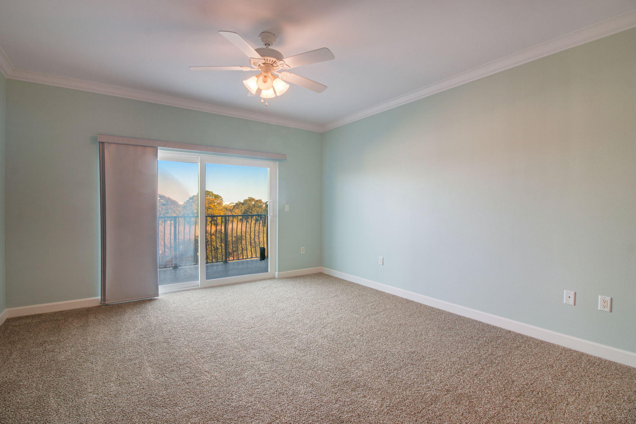 INDIANOLA ON THE WATER - Residential