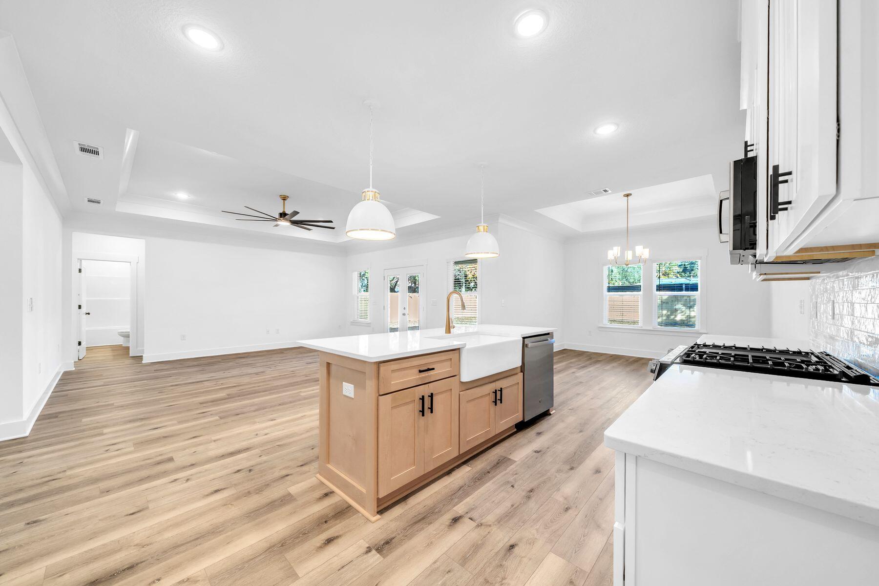 SANTASIA PARK LOT 5 BLK A - Residential