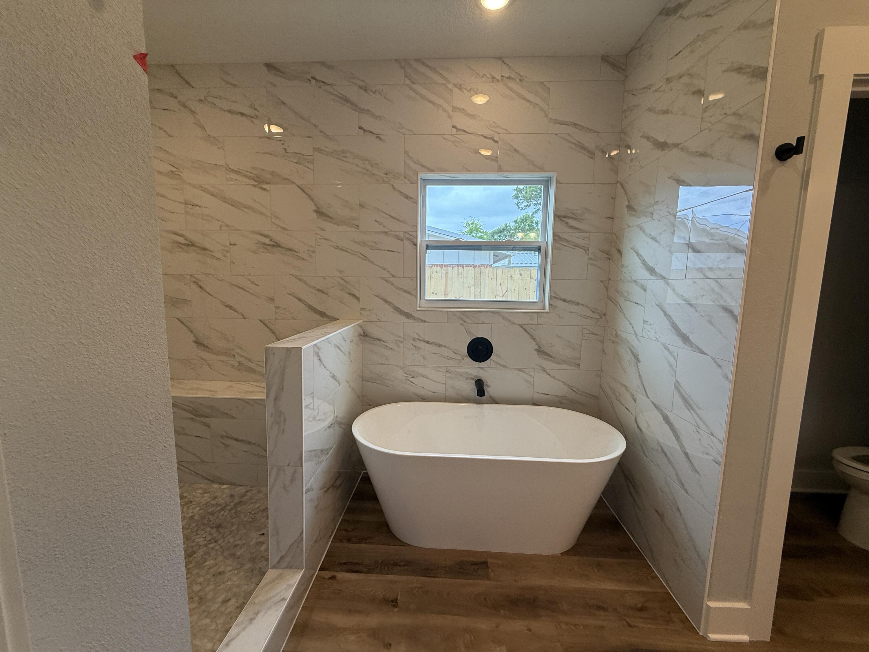 SANTASIA PARK LOT 5 BLK A - Residential