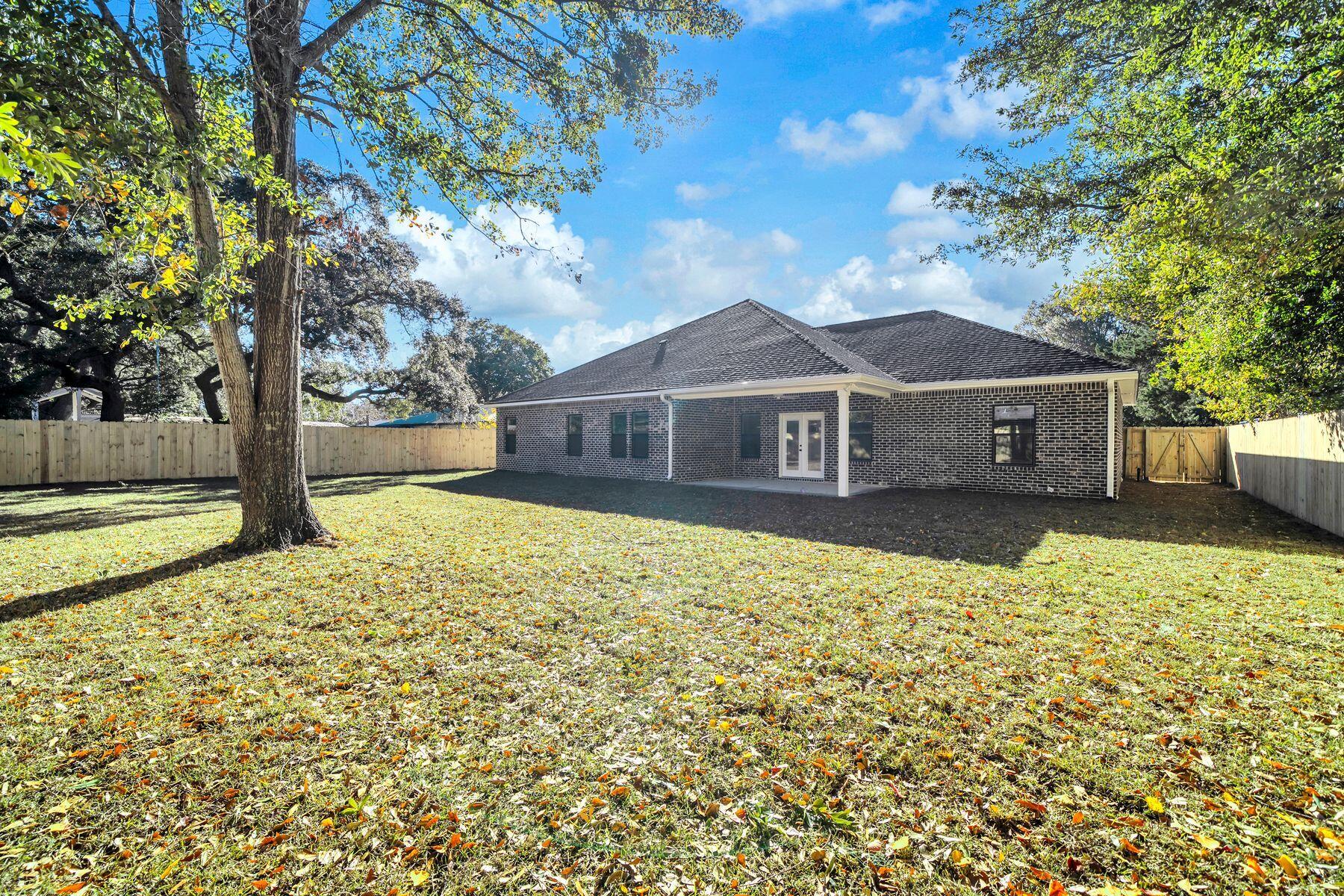 SANTASIA PARK LOT 5 BLK A - Residential