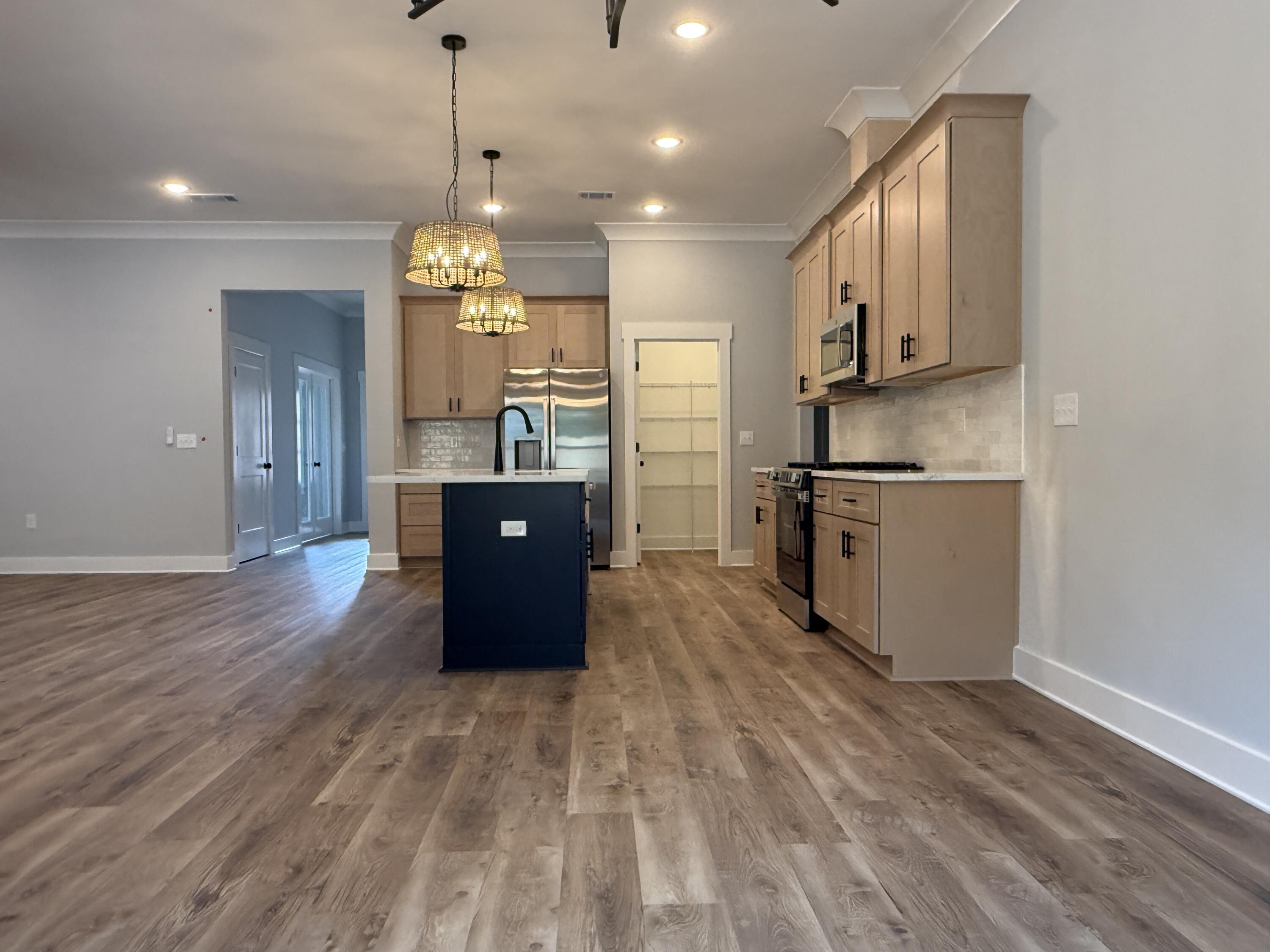 SANTASIA PARK LOT 5 BLK A - Residential