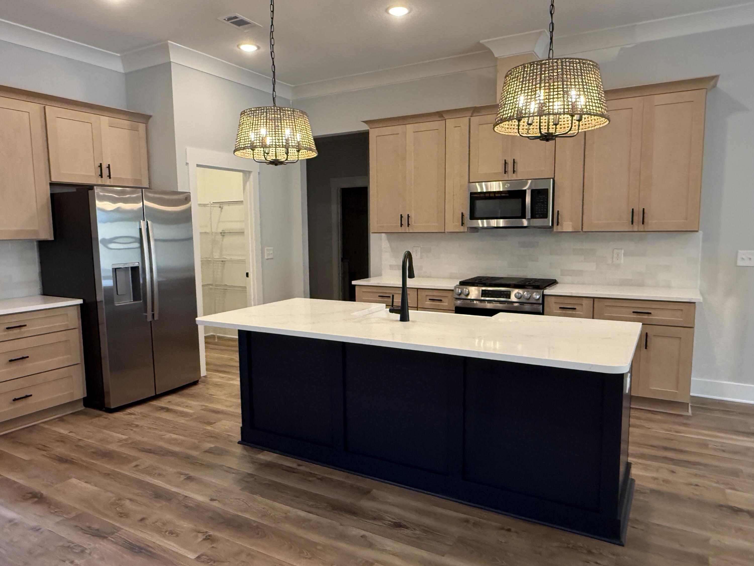 SANTASIA PARK LOT 5 BLK A - Residential