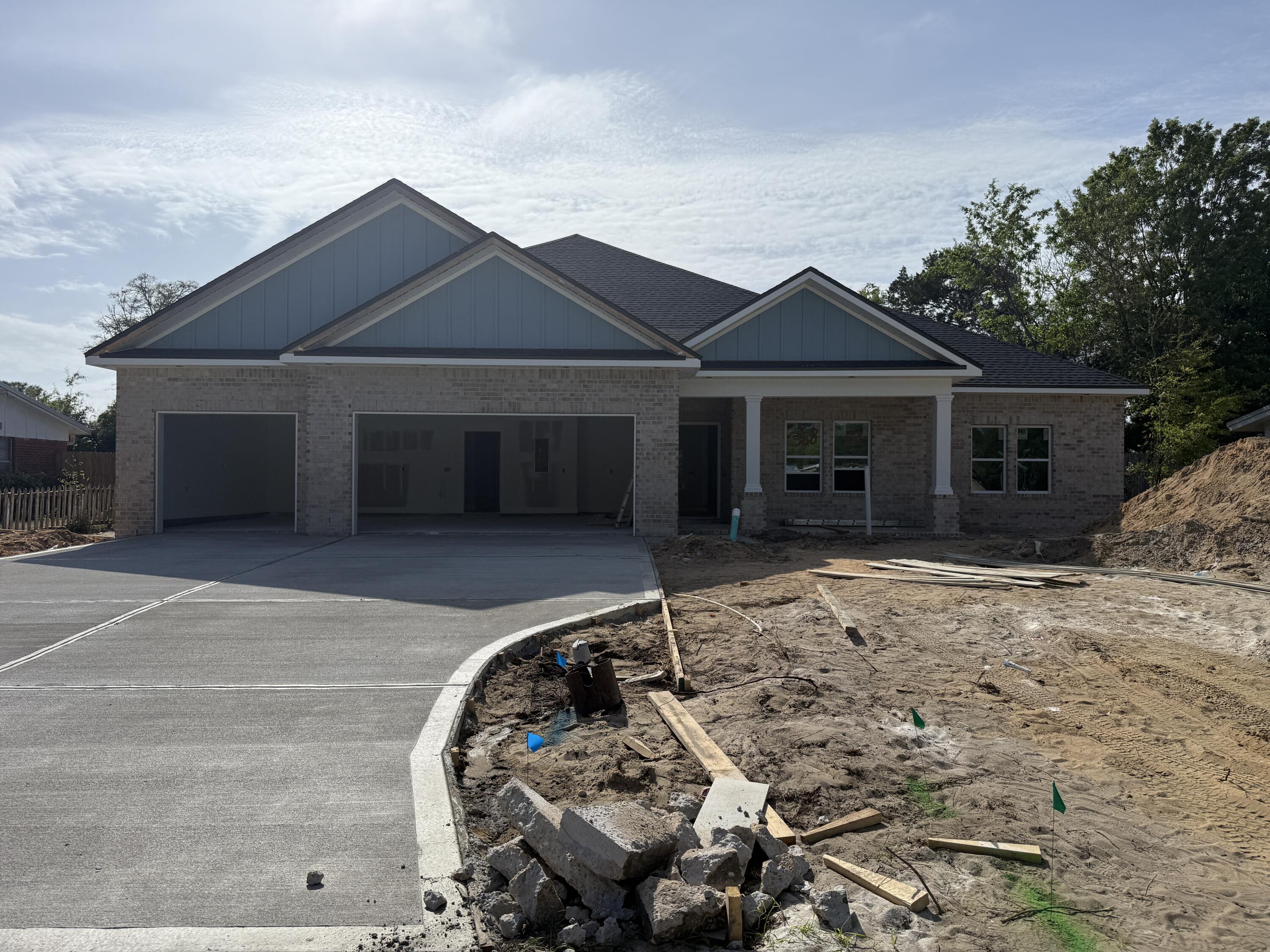 SANTASIA PARK LOT 5 BLK A - Residential