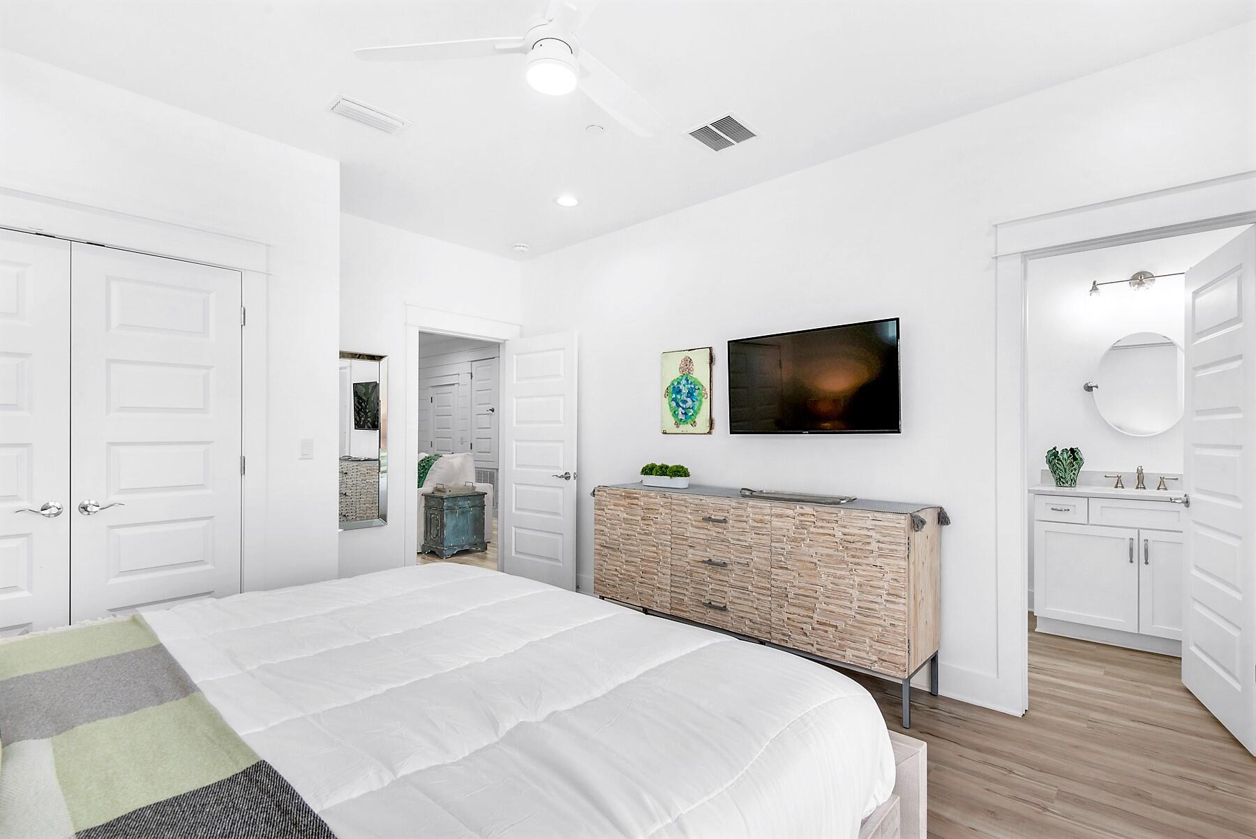 CRYSTAL BEACH - Residential