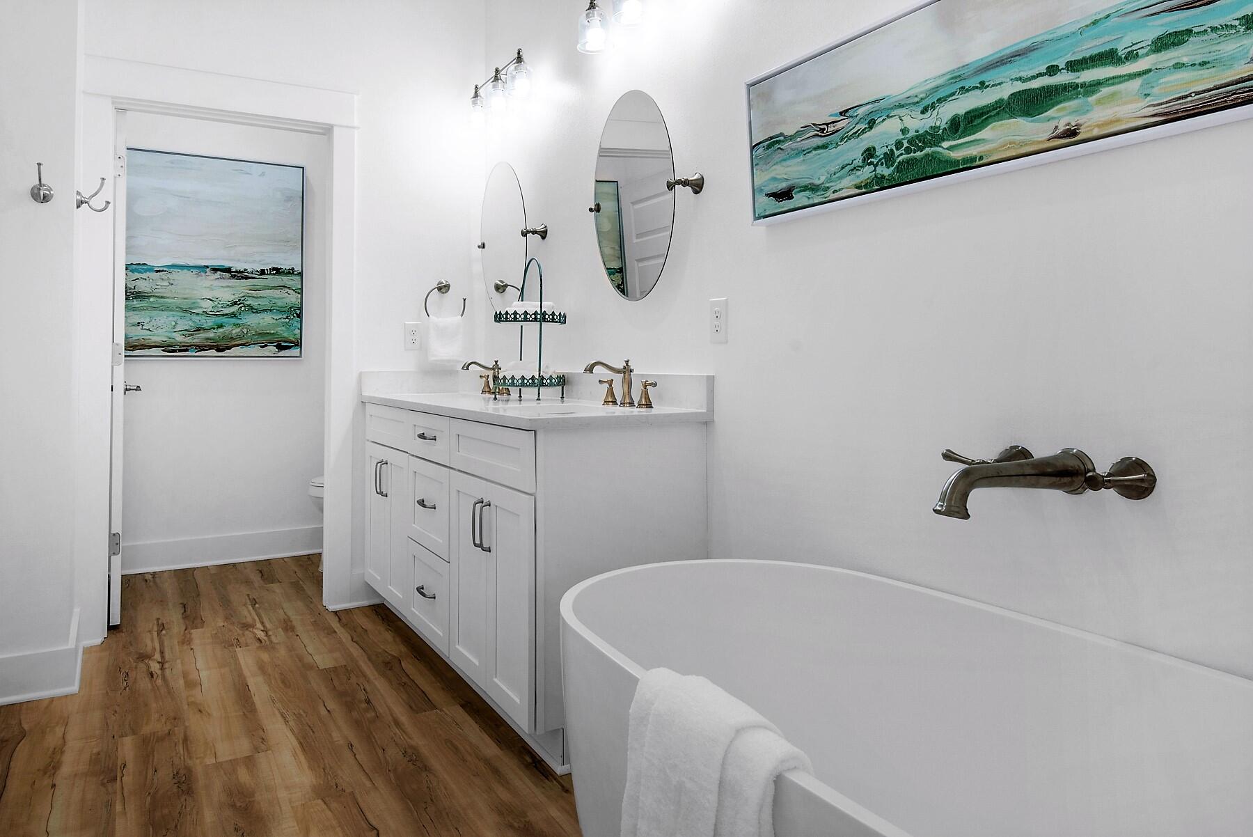 CRYSTAL BEACH - Residential