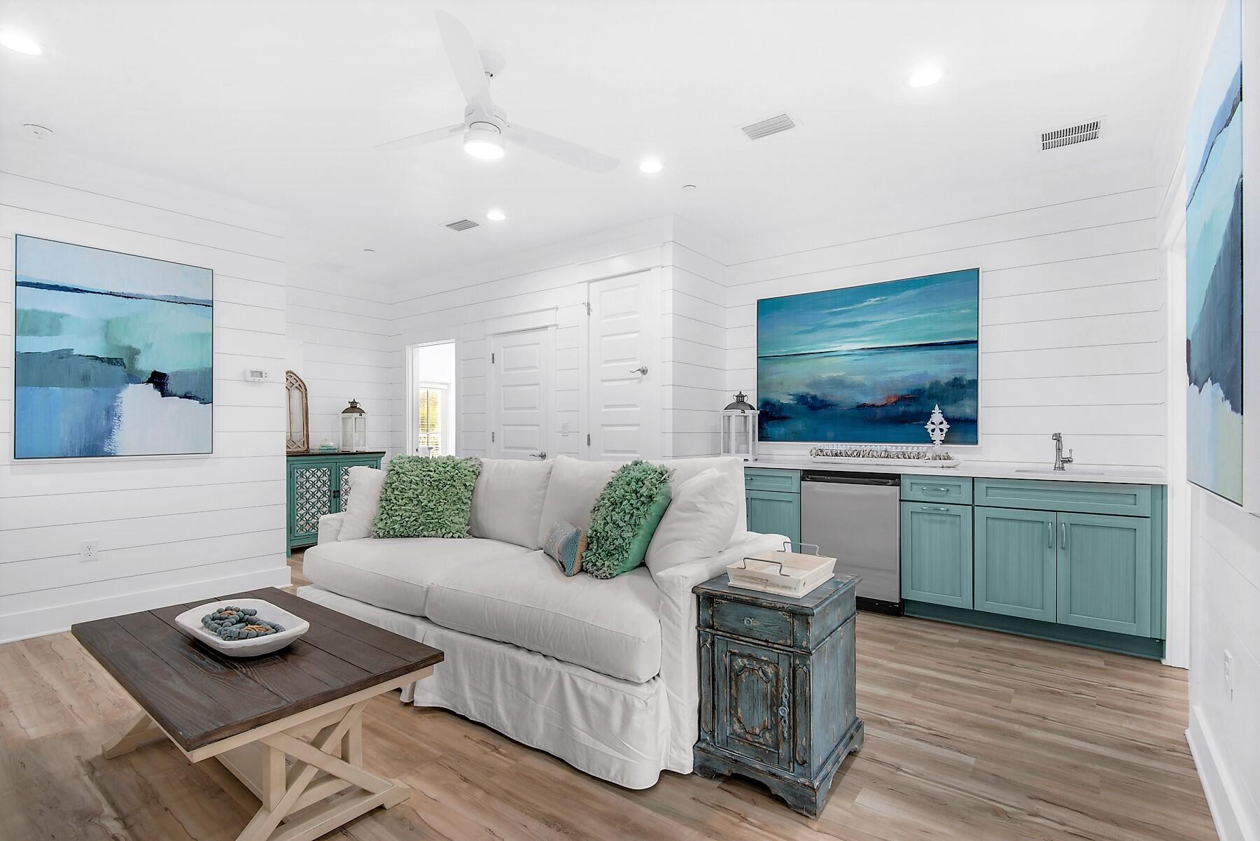 CRYSTAL BEACH - Residential