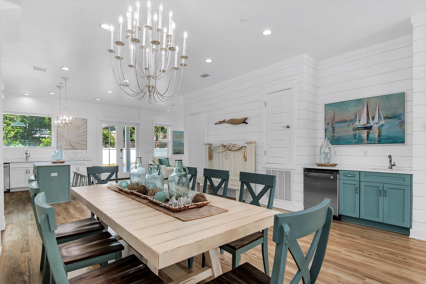 CRYSTAL BEACH - Residential