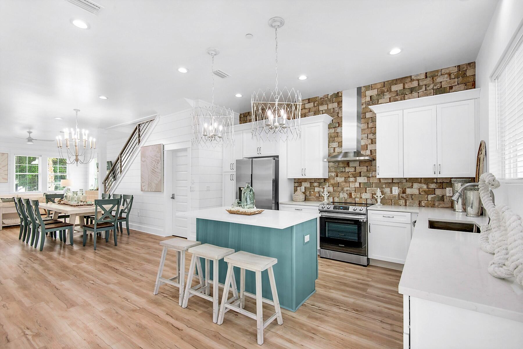 CRYSTAL BEACH - Residential