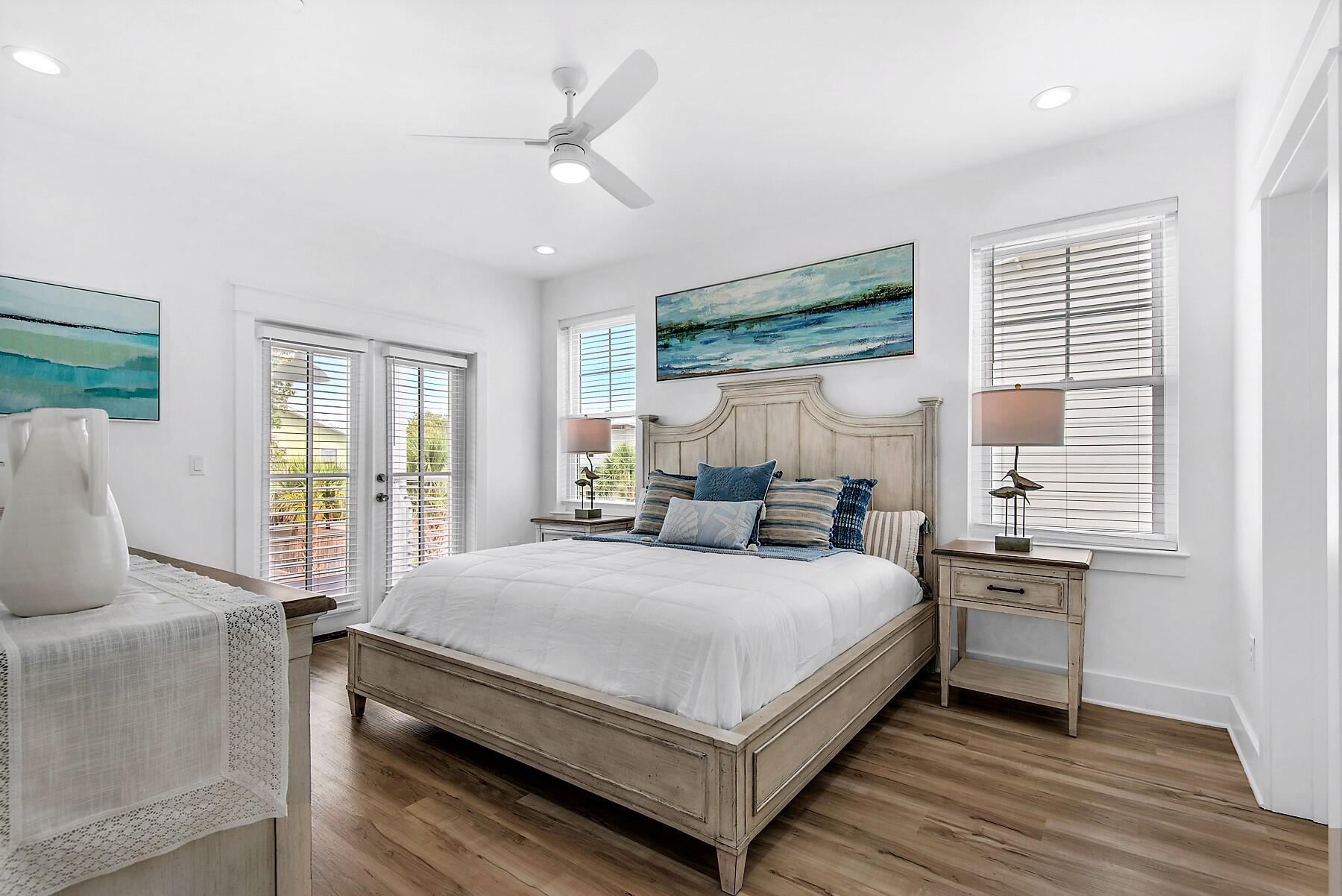 CRYSTAL BEACH - Residential