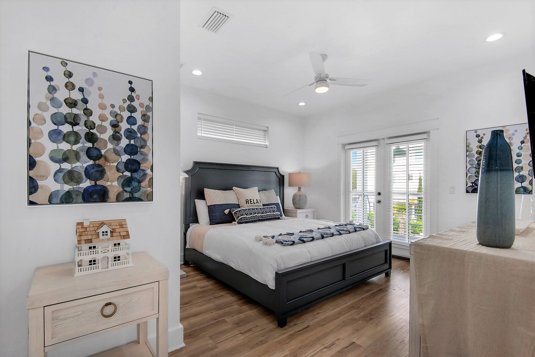 CRYSTAL BEACH - Residential