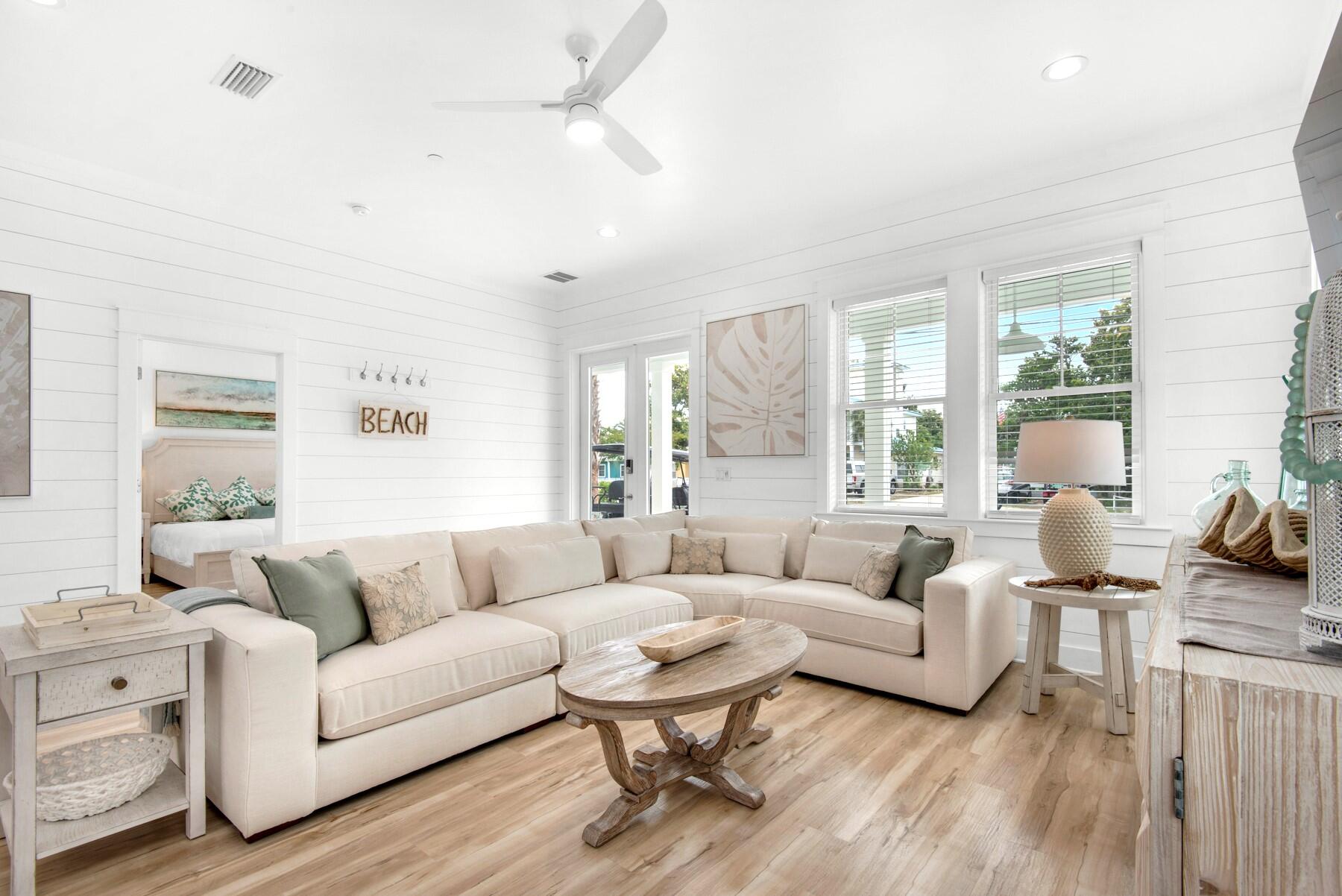 CRYSTAL BEACH - Residential