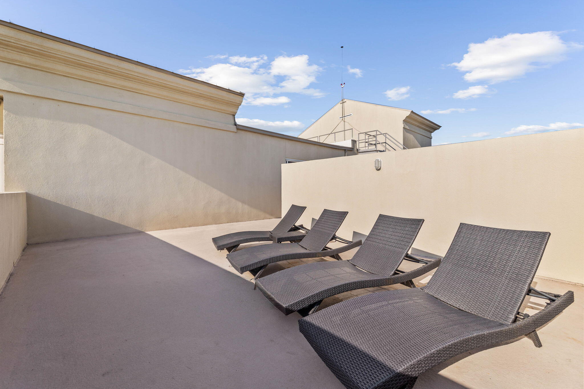 ARIEL DUNES II - Residential