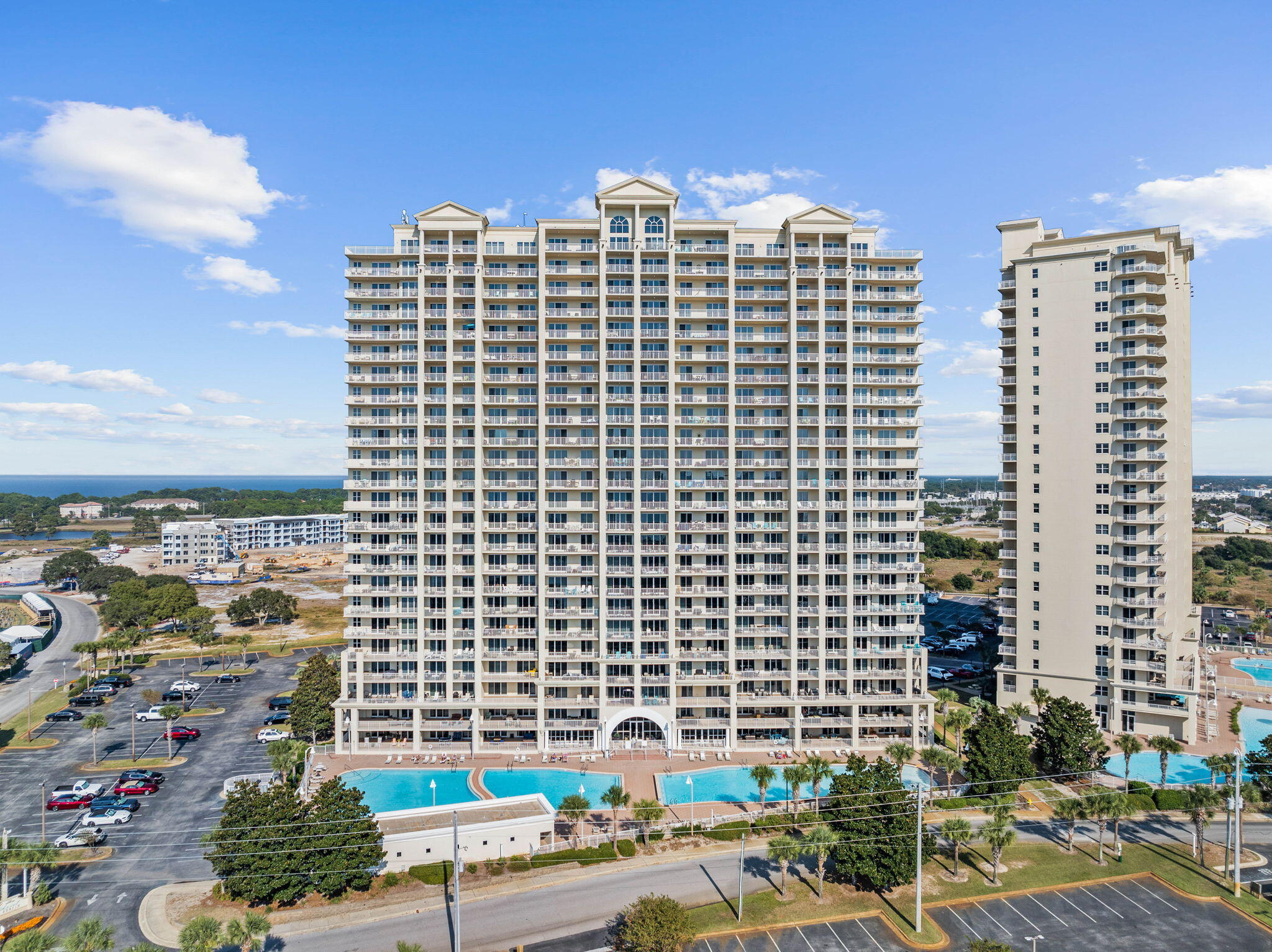 ARIEL DUNES II - Residential