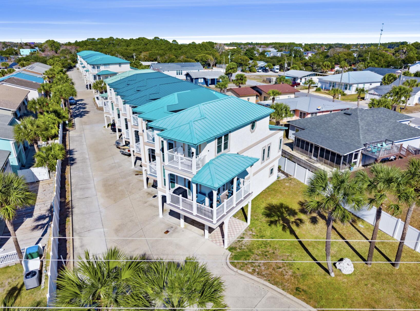 The Palms Condominiums - Residential